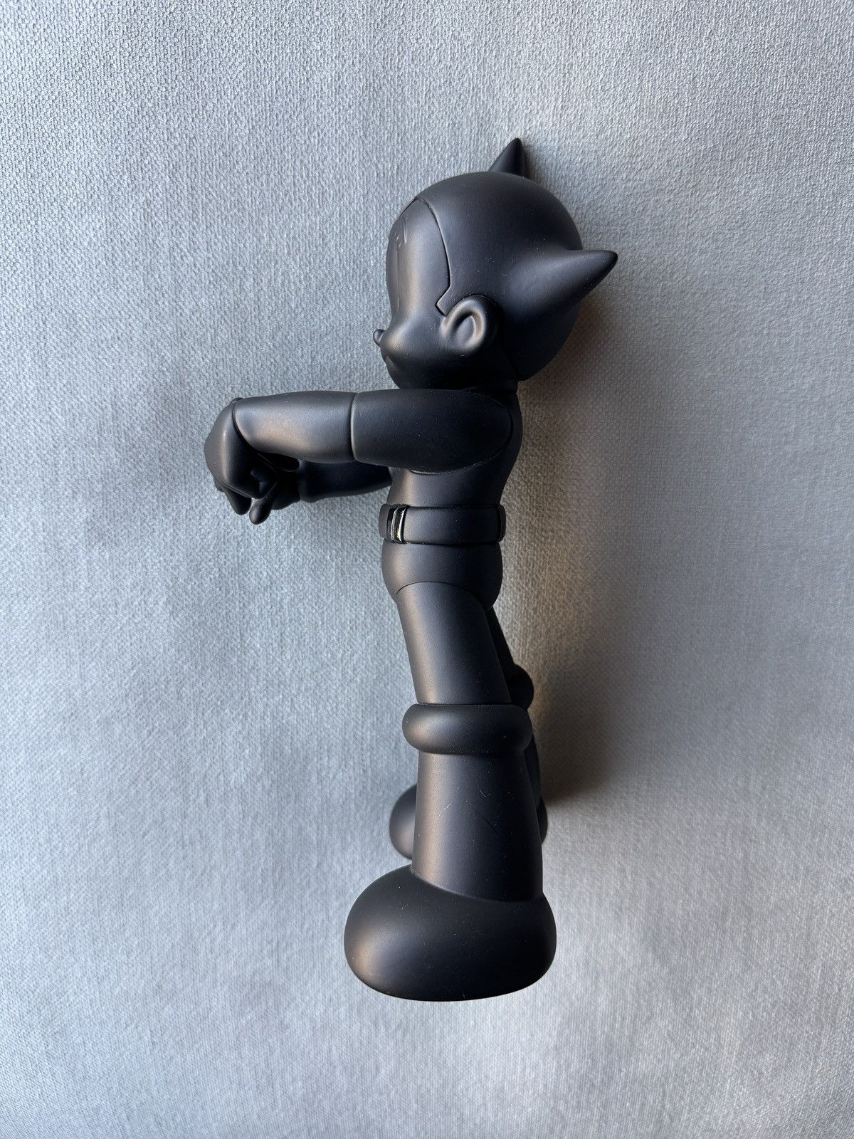 Other ToyQube Astro Boy Los Angeles Edition Black Vinyl Figure Size ONE SIZE - 4 Thumbnail