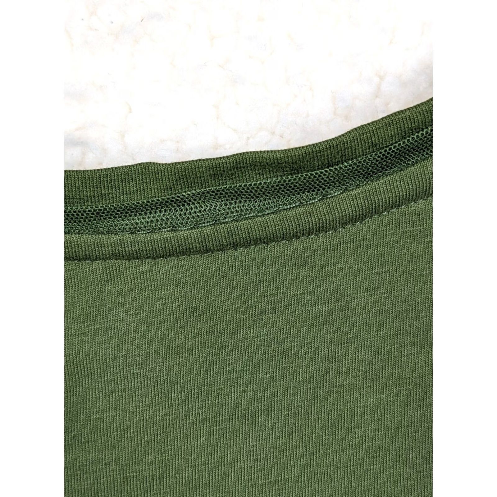 Avenue Avenue Women's T-Shirt Small Short Sleeve V-Neck Dark Green 22/24 NEW Size 3XL / US 20-22 - 5 Thumbnail