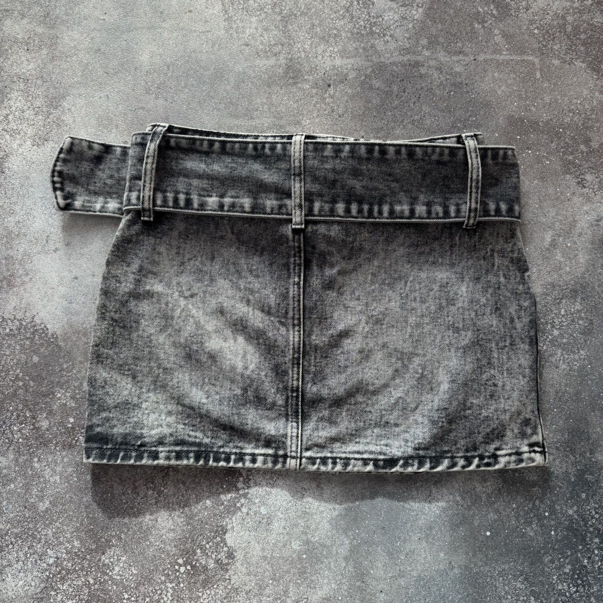 20471120 × Japanese Brand Amazing Washed Belted Mini Skirt Size 28" / US 6 / IT 42 - 6 Thumbnail
