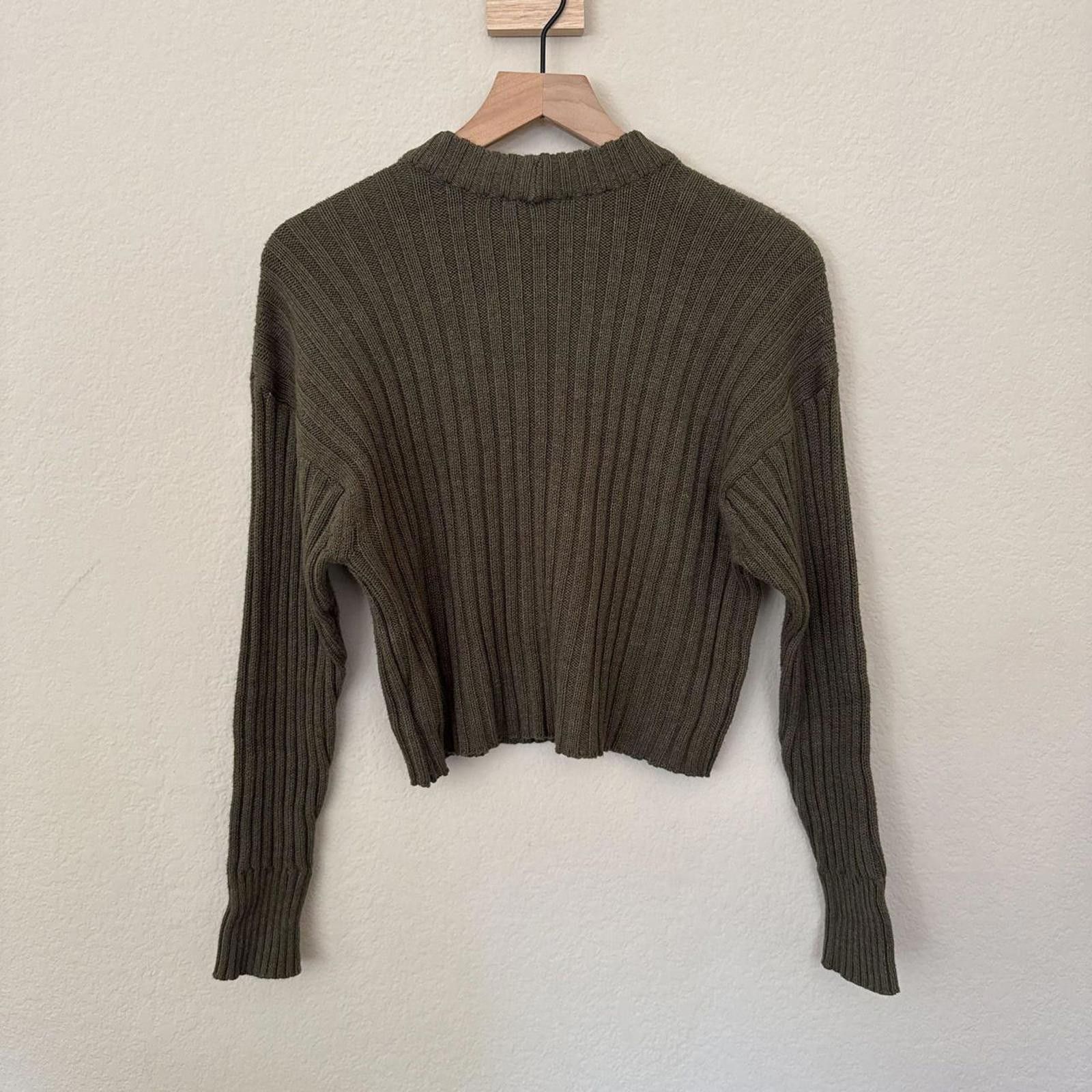 American Eagle Outfitters American Eagle Outfitters Women's XS Olive Green Long Sleeve Size XS / US 0-2 / IT 36-38 - 2 Thumbnail