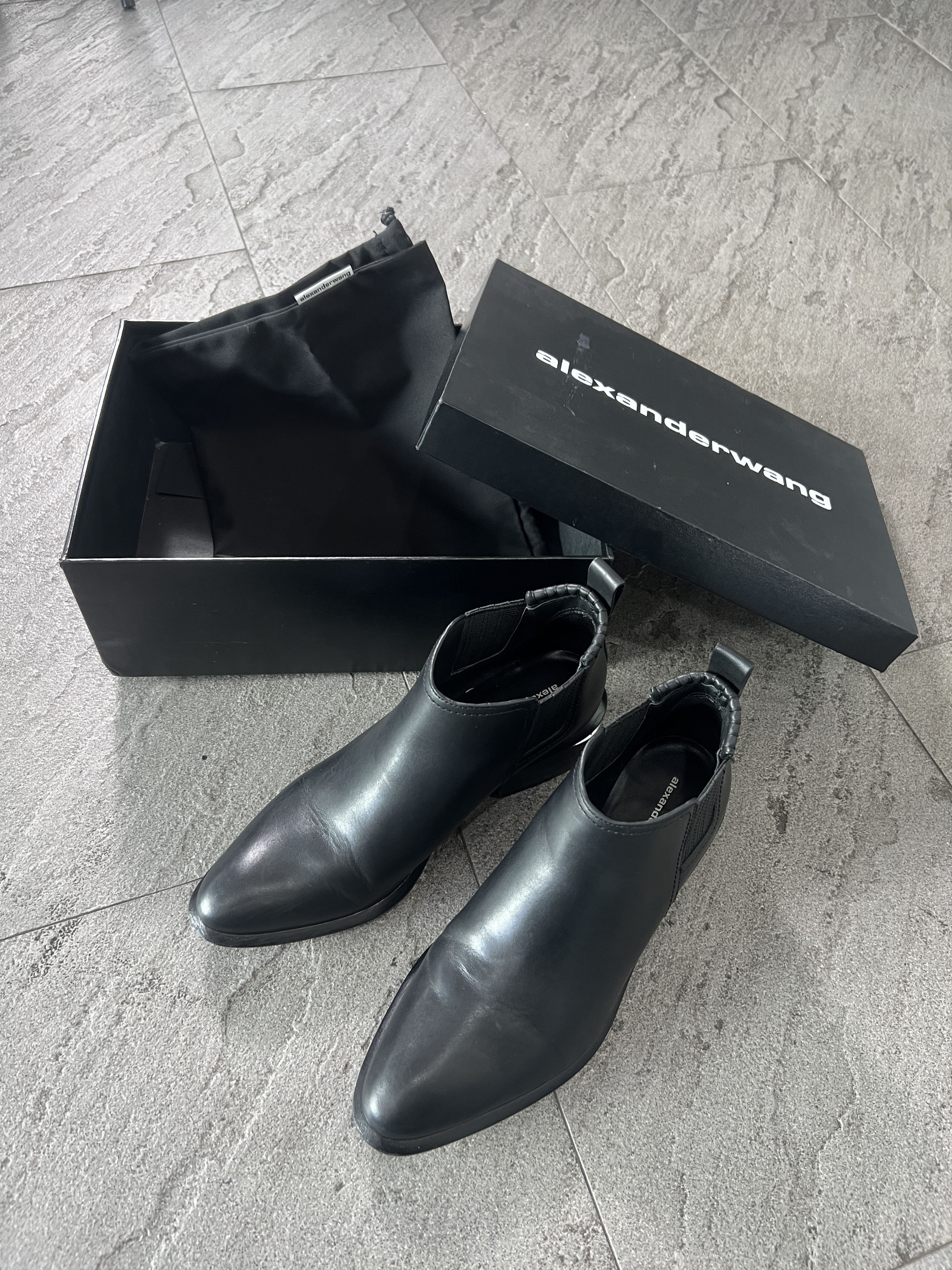 Alexander Wang Alexander Wang Black Leather Chelsea Boots EU38 Size US 8 / IT 38 - 13 Thumbnail