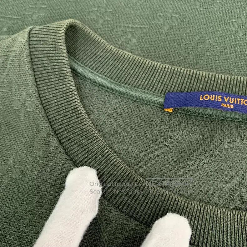 Louis Vuitton Louis Vuitton Dark green logo full-print cotton crew neck Size US XXL / EU 58 / 5 - 9 Thumbnail