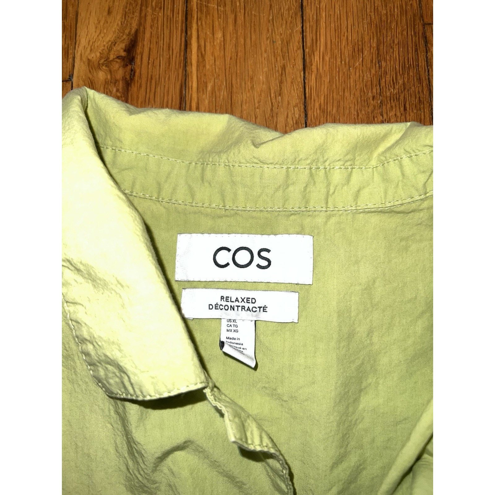 Cos COS Bright Green Shirt Button Up Cotton Size XL Men A003120 Size US XL / EU 56 / 4 - 3 Thumbnail