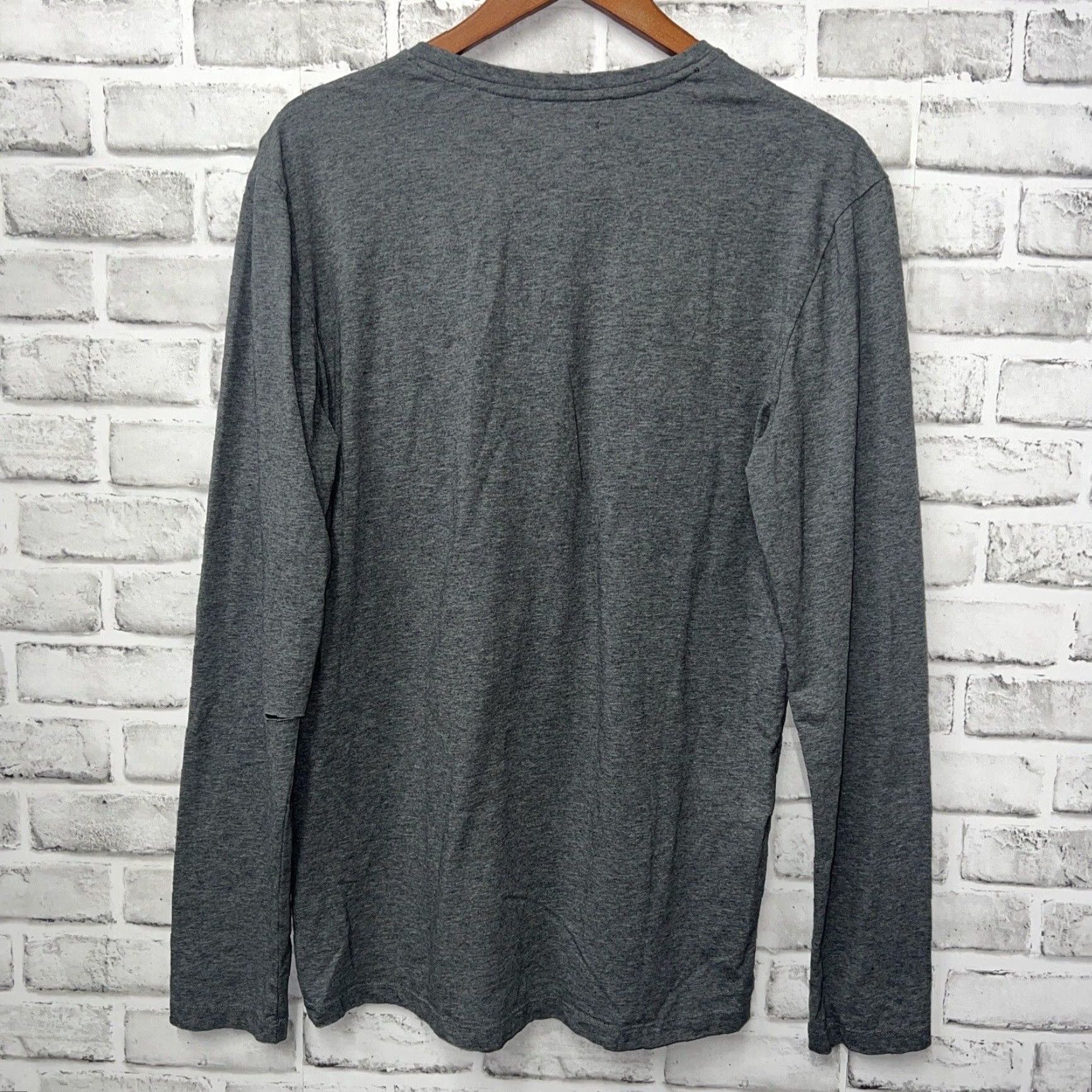 Vintage Mens Gray Longsleeve Henley T-Shirt Size M Buttercloth Size US M / EU 48-50 / 2 - 5 Thumbnail