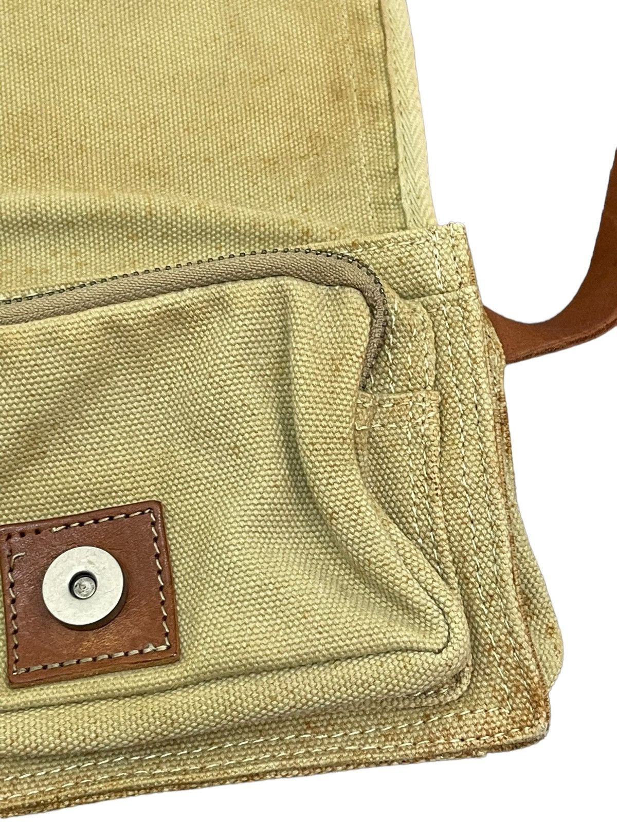 Japanese Brand Waist Bag Paquet Leather Cotton Canvas 3🟩 Size ONE SIZE - 17 Thumbnail