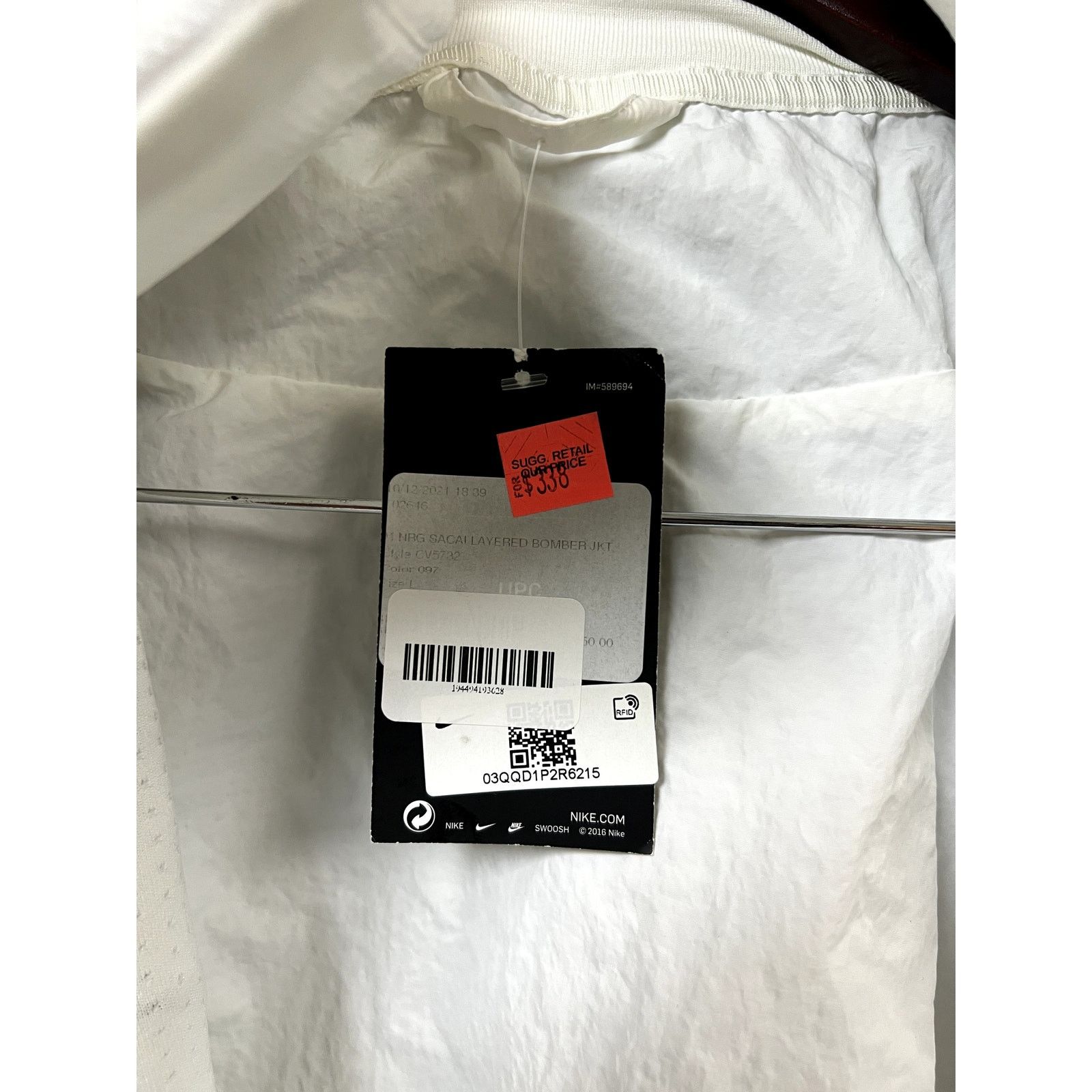 Nike Brand New Nike Sacai Layered Bomber Jacket Size US L / EU 52-54 / 3 - 9 Thumbnail