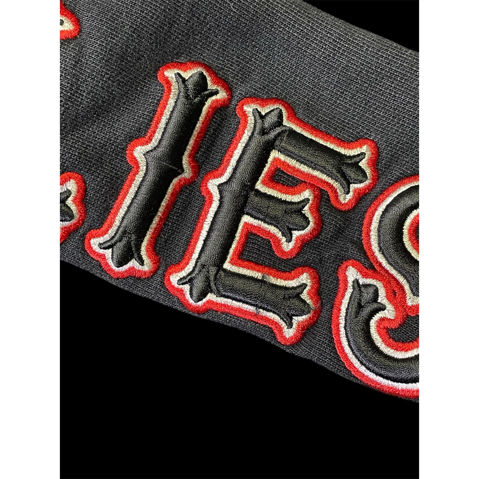 Givenchy Givenchy Paris Embroidered Illuminati Crew Neck Sweatshirt Size US XS / EU 42 / 0 - 12 Thumbnail