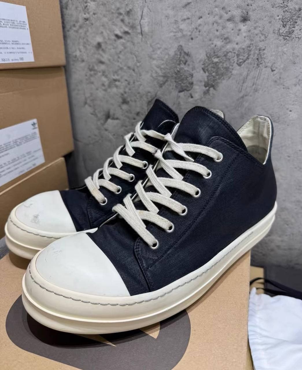 Rick Owens Rick Owens DRKSHDW Converse Low-Top sneakers Size US 9.5 / EU 42-43 - 5 Thumbnail