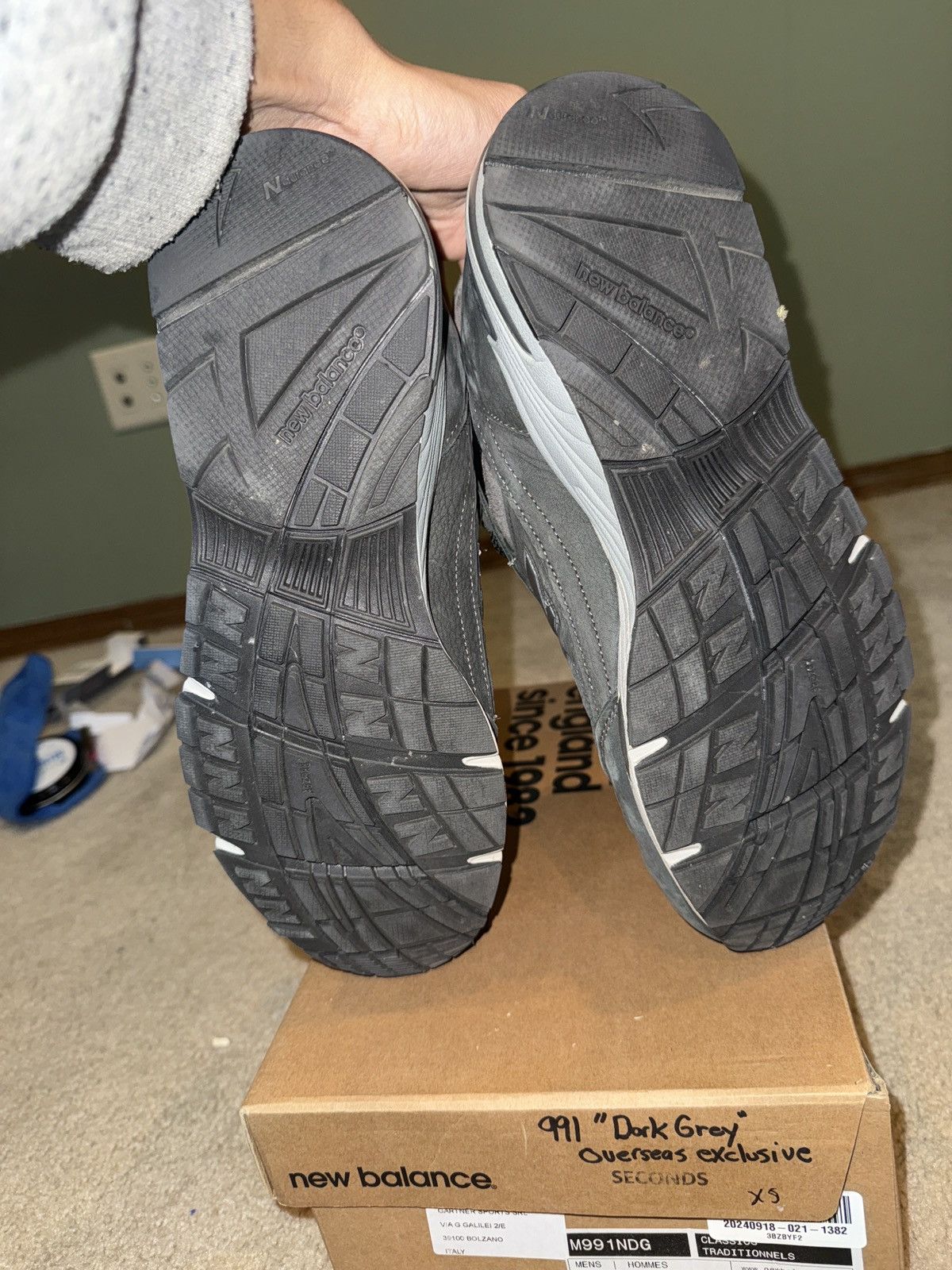 New balance 991 “dark grey” overseas exclusive