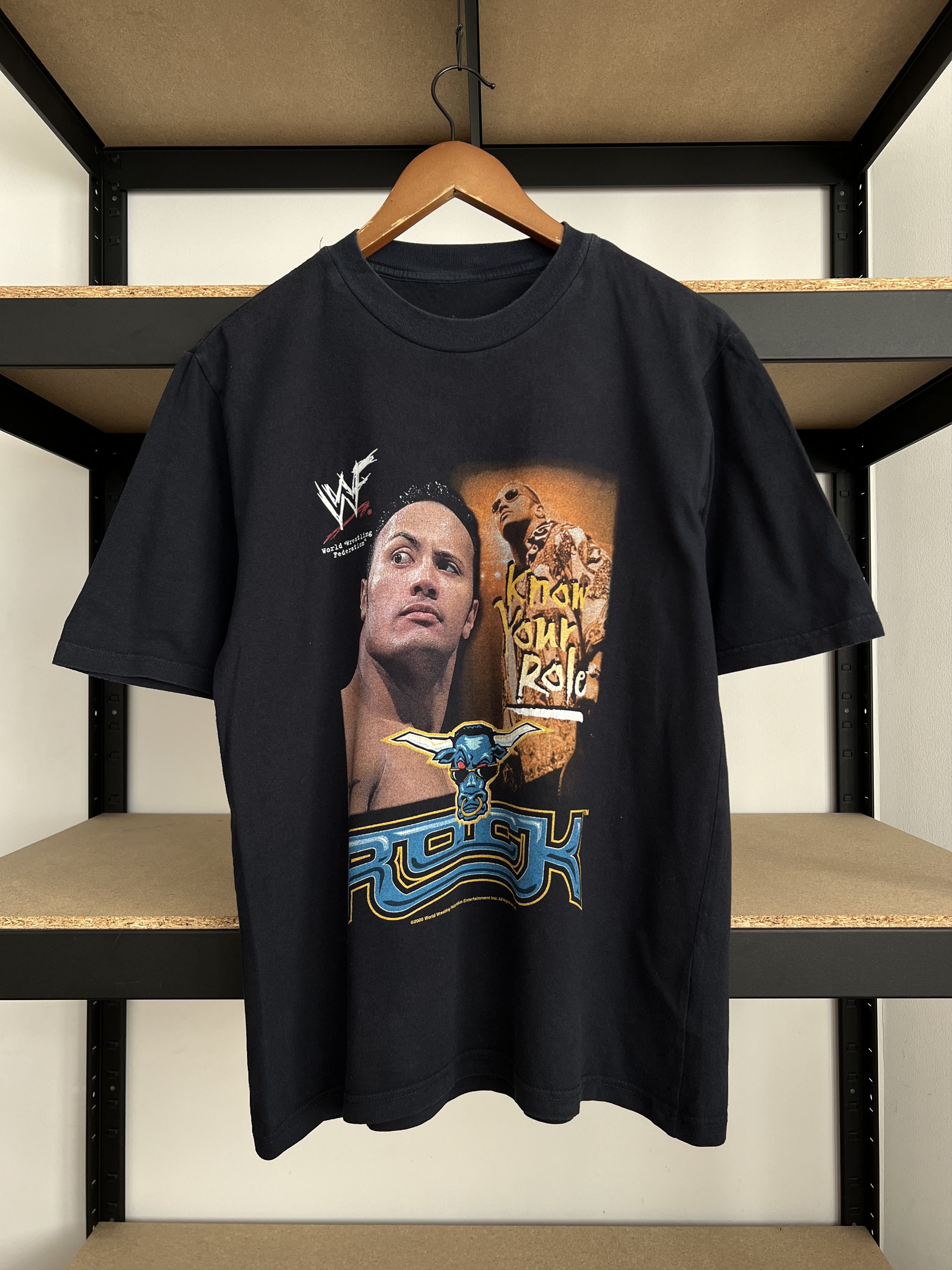 WWE Vintage 2000 The Rock Dwayne Johnson WWE Black T-shirt Size US M / EU 48-50 / 2 - 3 Thumbnail