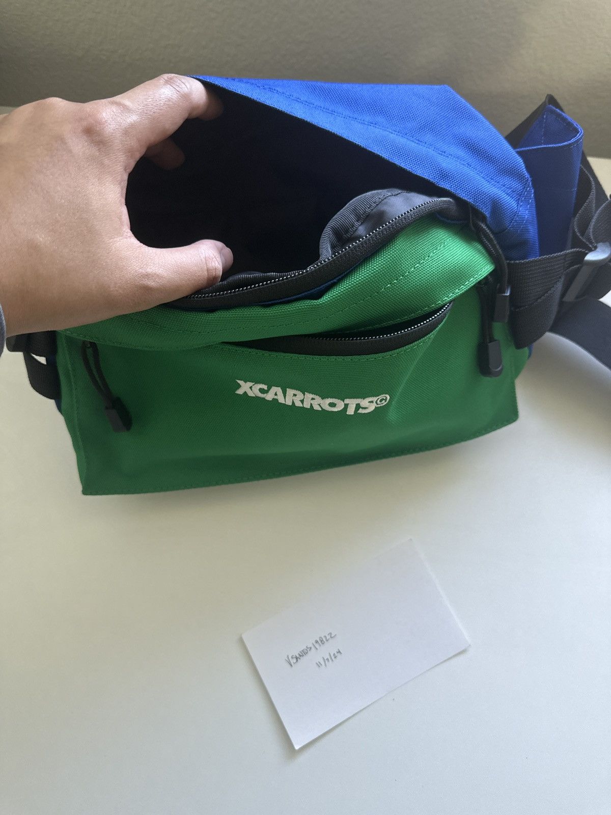 Carrots by Anwar Carrots × Xlarge Carrots x XL BAG. Size ONE SIZE - 2 Thumbnail