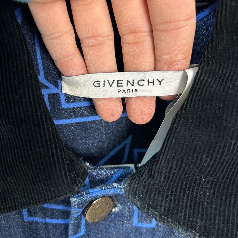 Givenchy Givenchy Classic Star Printed Denim Jacket 2506-Nextarrow Size US L / EU 52-54 / 3 - 3 Thumbnail