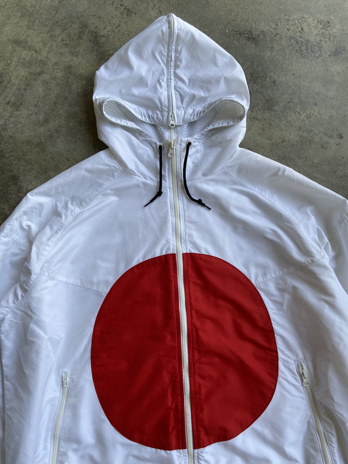 Nike VINTAGE NIKE JAPAN OLYMPIC WINDRUNNER JACKET Size US M / EU 48-50 / 2 - 10 Thumbnail