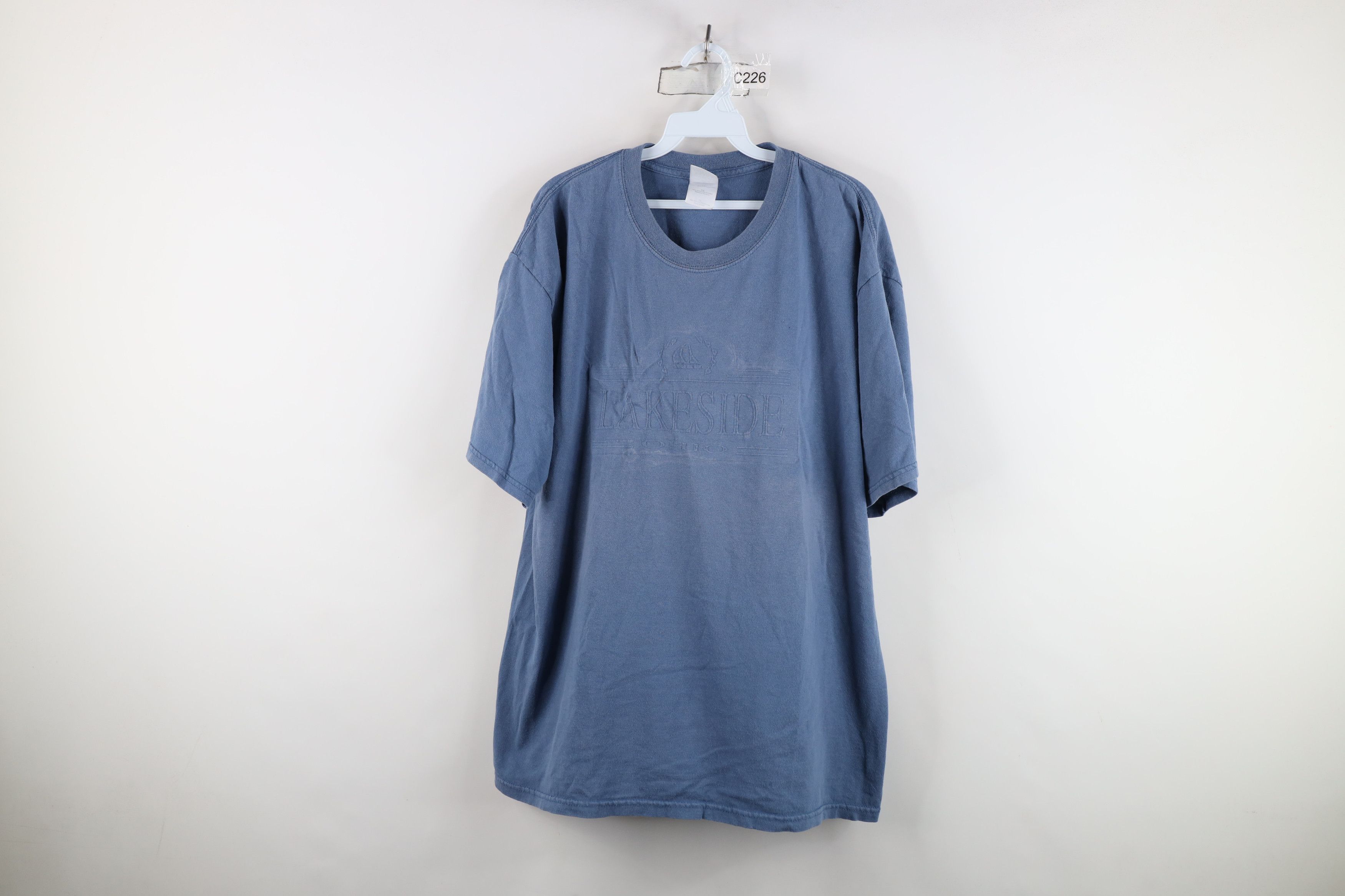 Vintage Vintage 90s Streetwear Spell Out Lakeside Ohio T-Shirt Blue Size US XL / EU 56 / 4 - 1 Thumbnail