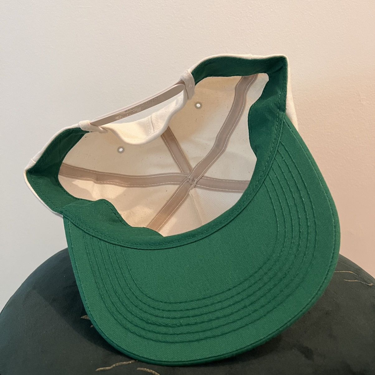 Other Vintage Contain Herbicide Snapback Farmer Hat White Green Size ONE SIZE - 6 Thumbnail