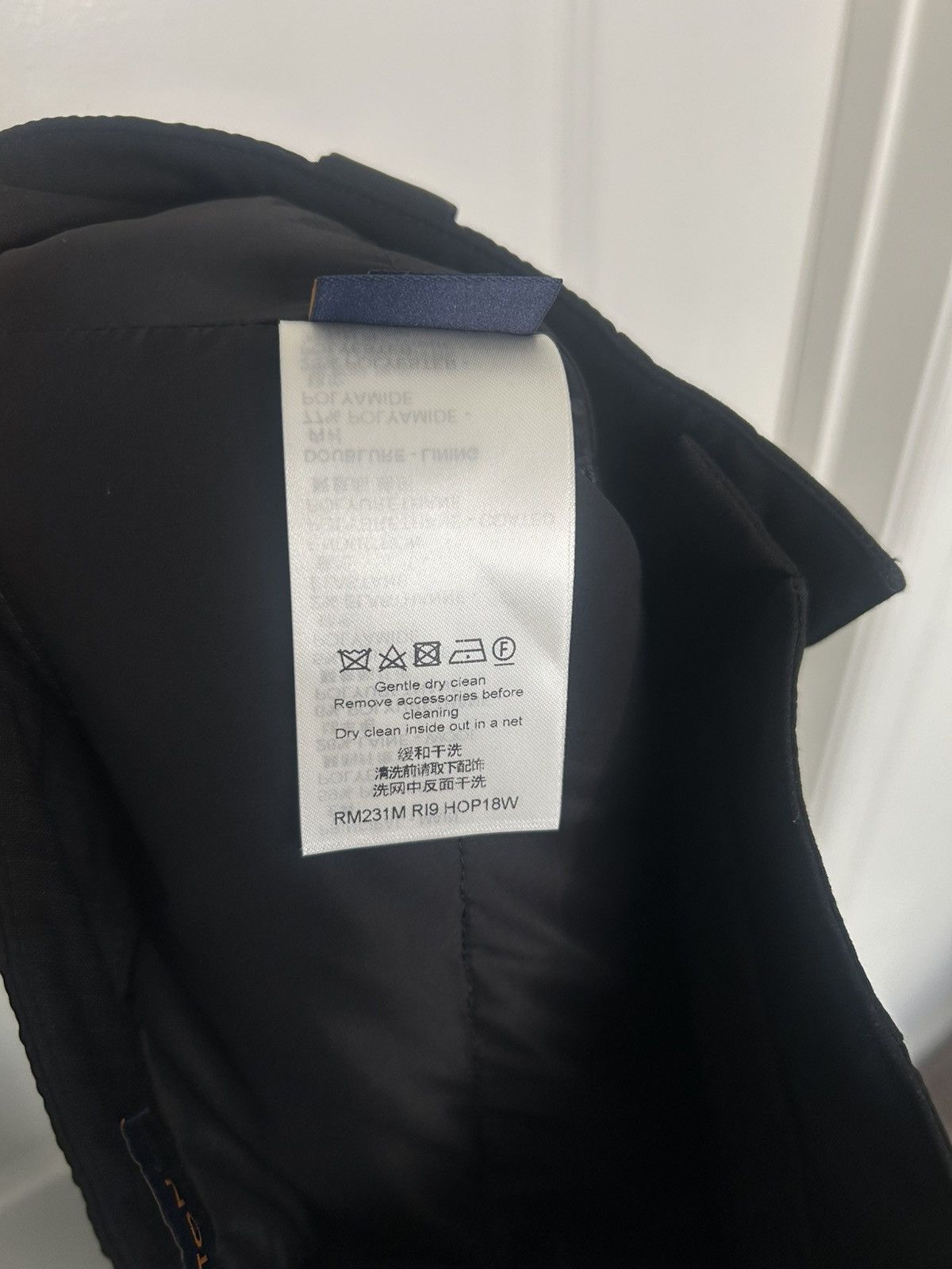 Louis Vuitton Louis Vuitton snow pants black microdown Size US 29 - 13 Thumbnail