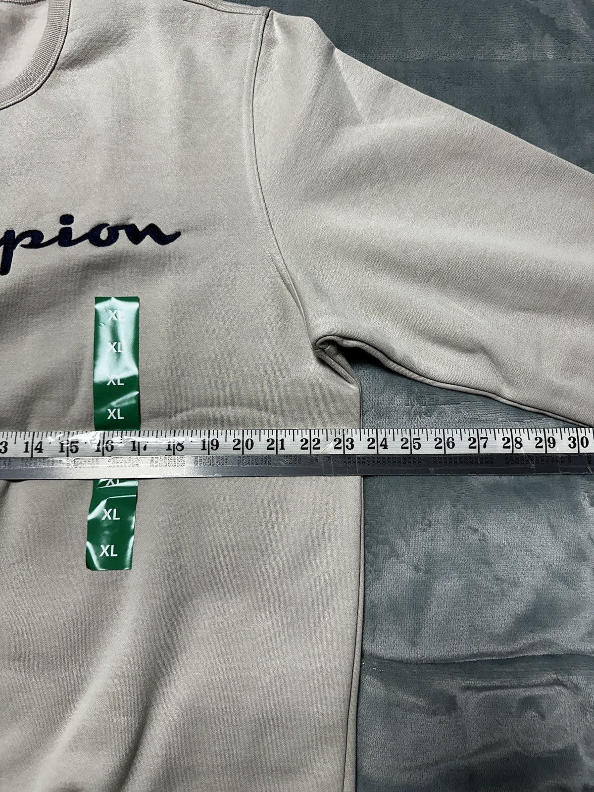 Champion New size XL Champion Crew Logo Sweatshirt - Tan/ Light Brown Size US XL / EU 56 / 4 - 4 Thumbnail