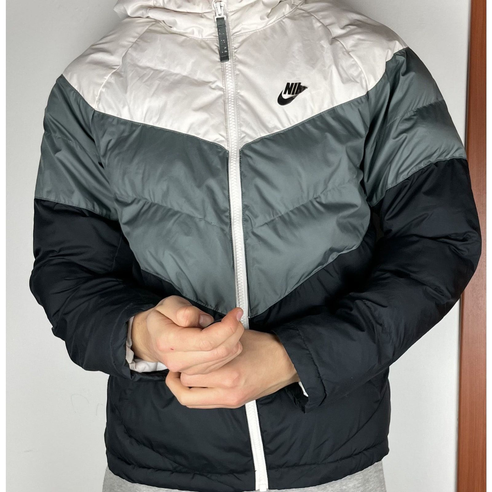 Nike Nike Sportswear Full Zip Long Sleeve Puffer Jacket XL Size US S / EU 44-46 / 1 - 2 Thumbnail