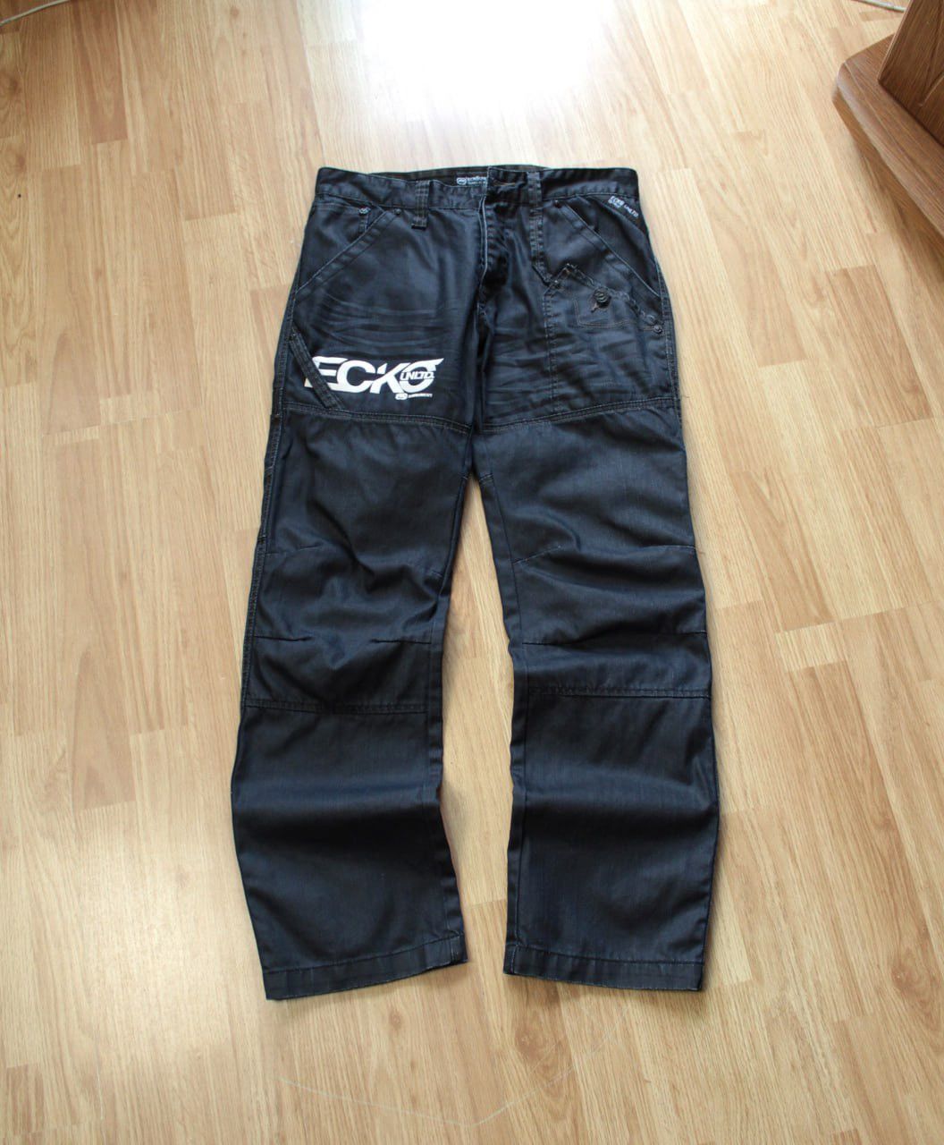 Ecko Unltd. 🔥 Ecko Vintage Logo Y2K Pants Trousers Jeans Pockets Size US 32 / EU 48 - 1 Thumbnail