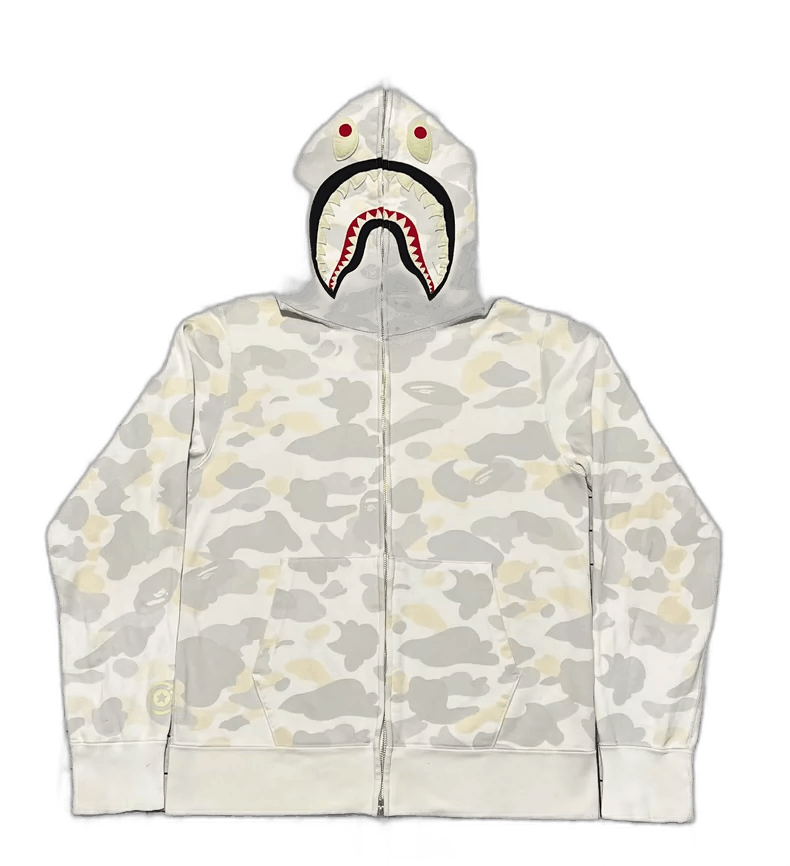 Bape Bape Shark Hoodie in Camo Design Size US M / EU 48-50 / 2 - 1 Thumbnail