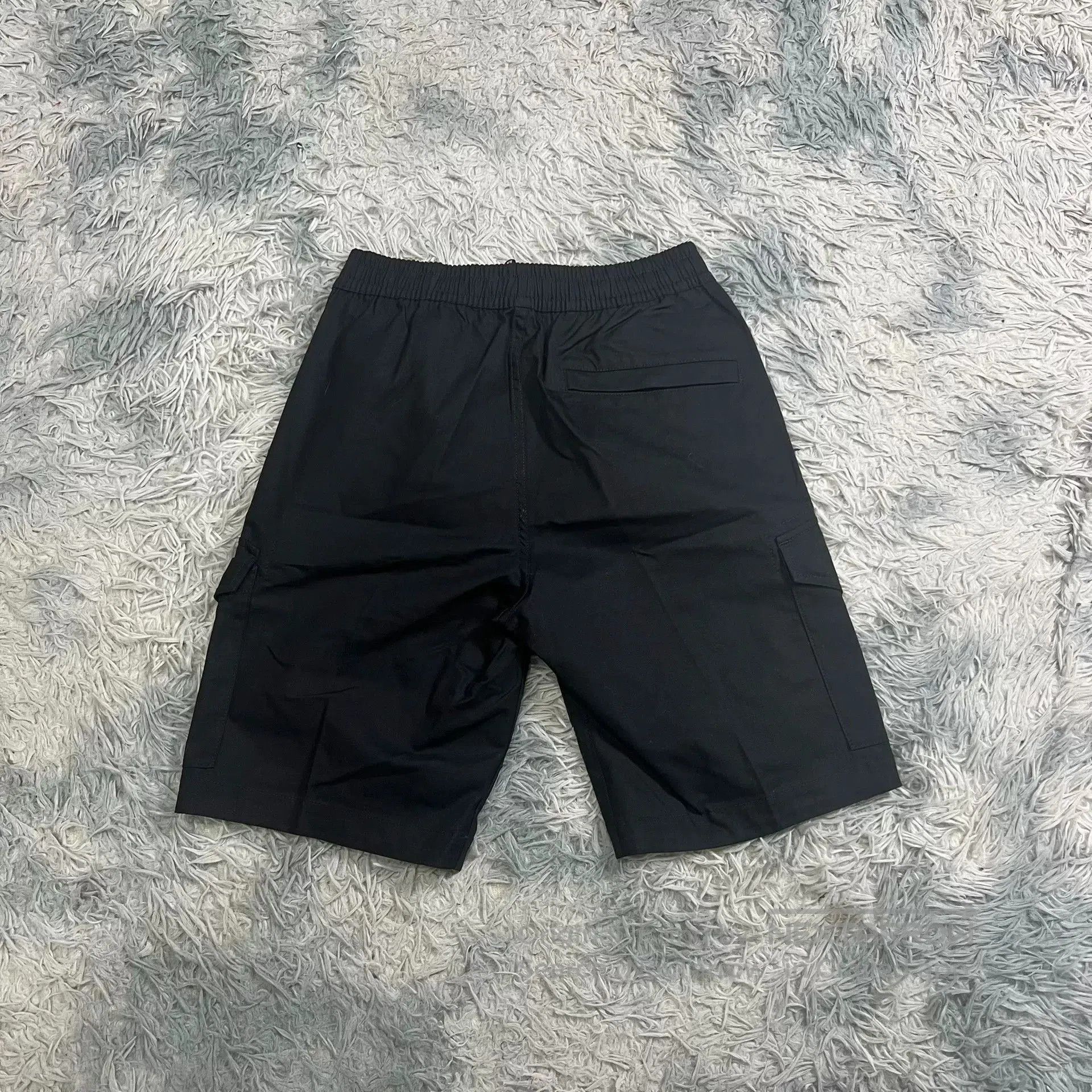 Stone Island Stone Island Shorts Size 29. Size US 29 - 5 Thumbnail