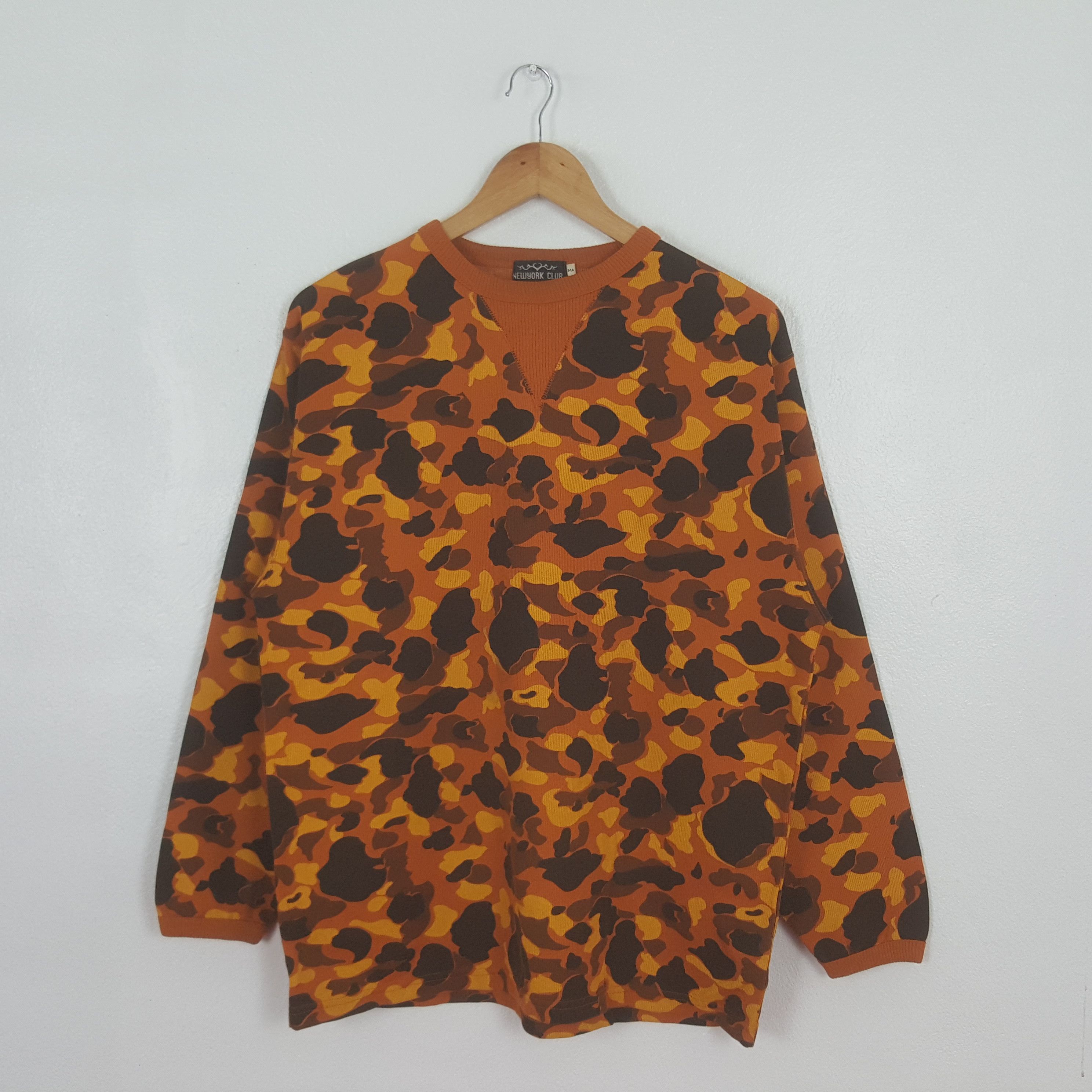 Vintage Vintage New York Club Camo Sweatshirt C320N18 Size US M / EU 48-50 / 2 - 1 Thumbnail