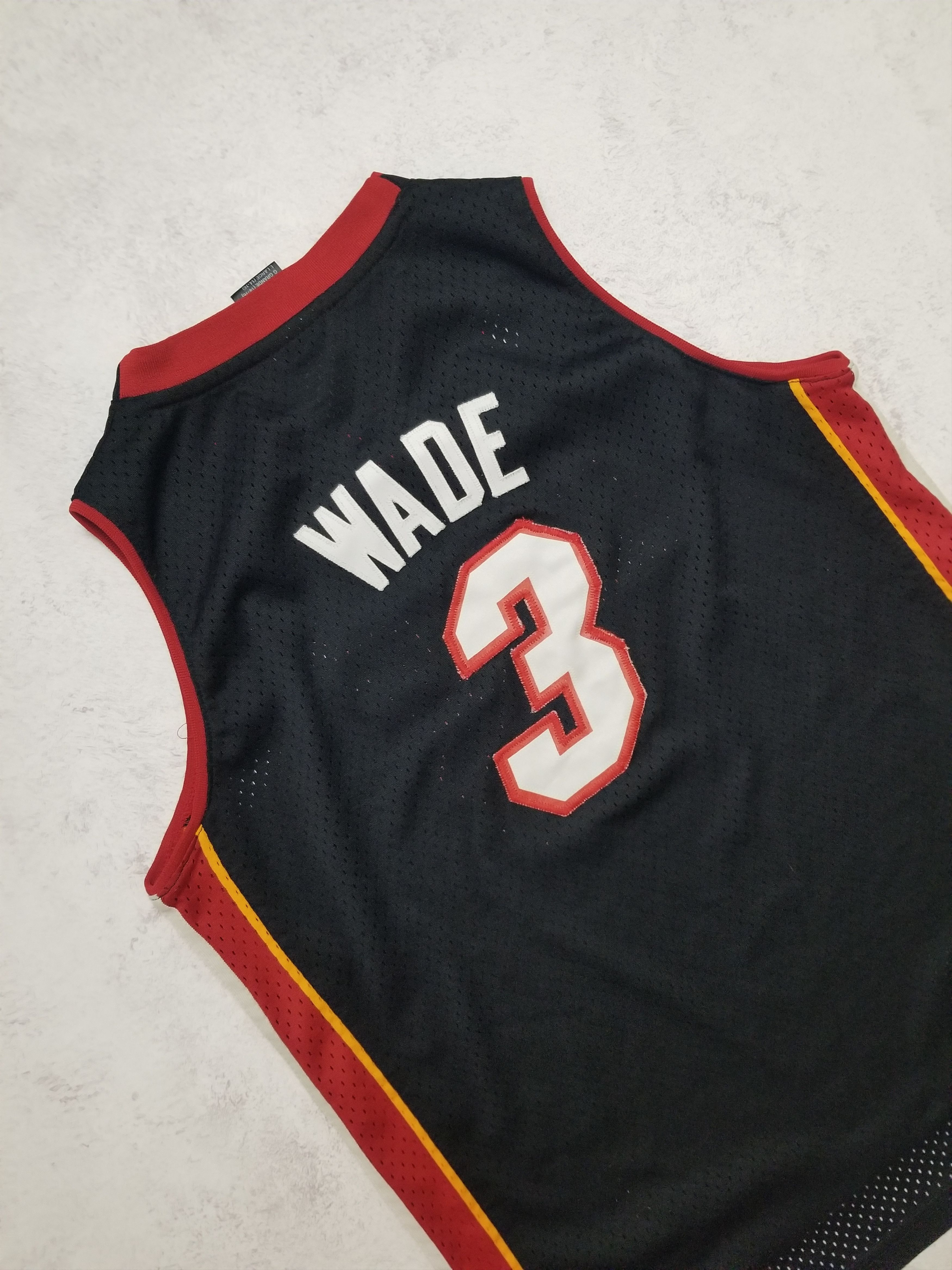 Adidas Miami Heat Wade NBA Swingman Jersey Youth L 14-16 Men's 2XS Size US XXS / EU 40 - 7 Thumbnail