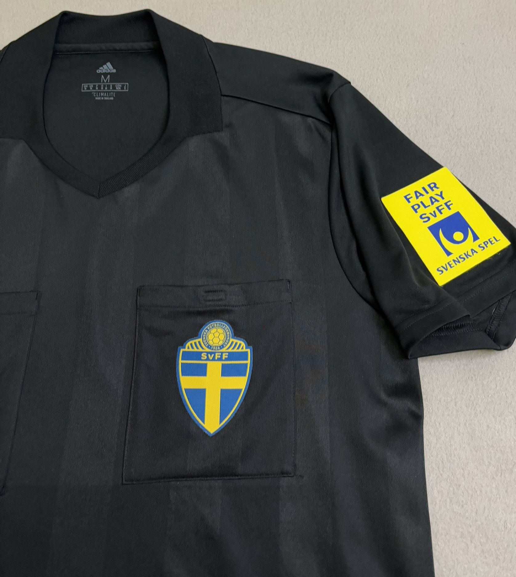 Adidas Sweden 2017/2018 Adidas Referee Shirt Size M Size US M / EU 48-50 / 2 - 7 Thumbnail