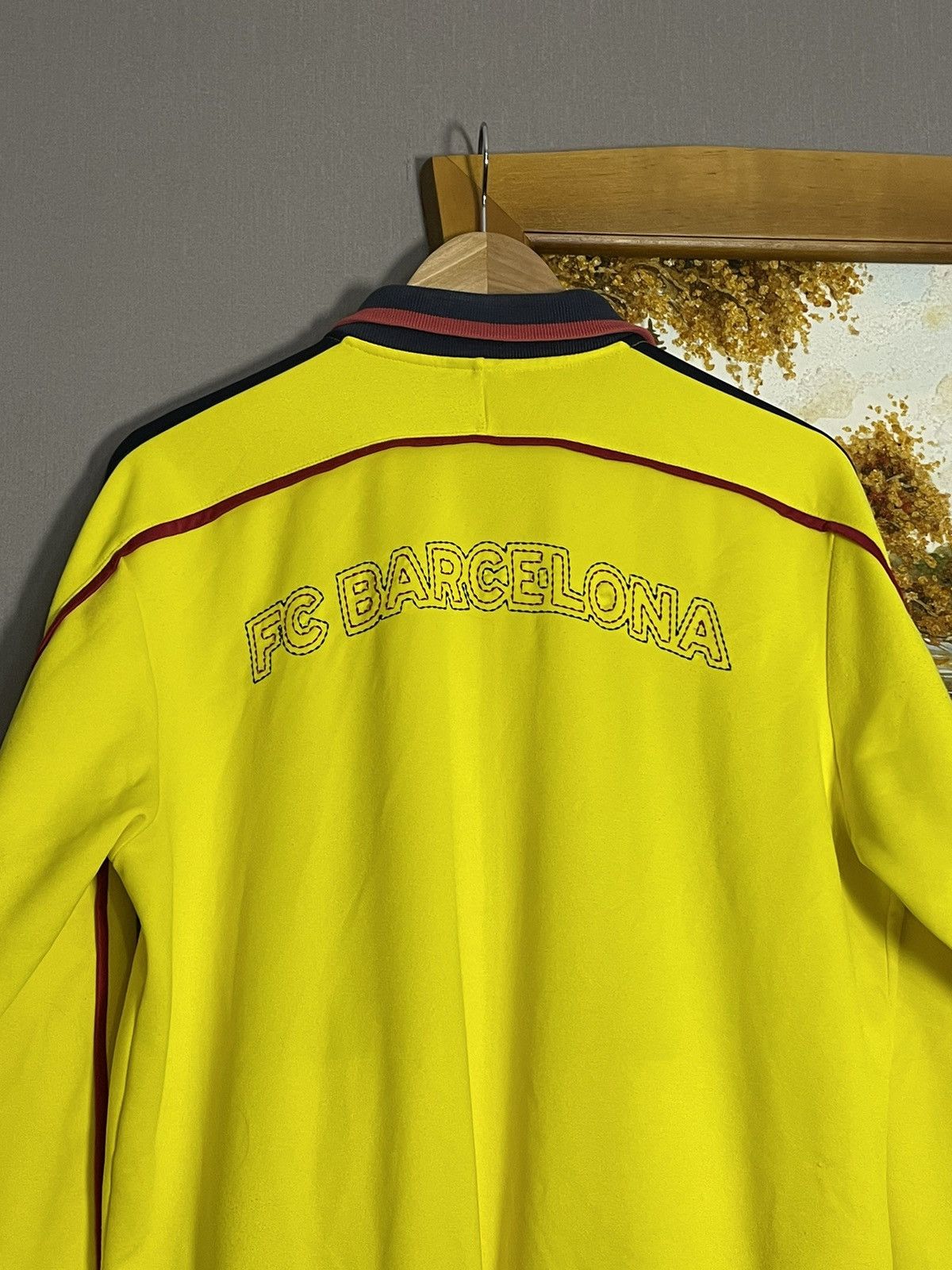 Nike Vintage Nike Barcelona Track Jacket Soccer Jersey Blokecore Size US L / EU 52-54 / 3 - 9 Thumbnail