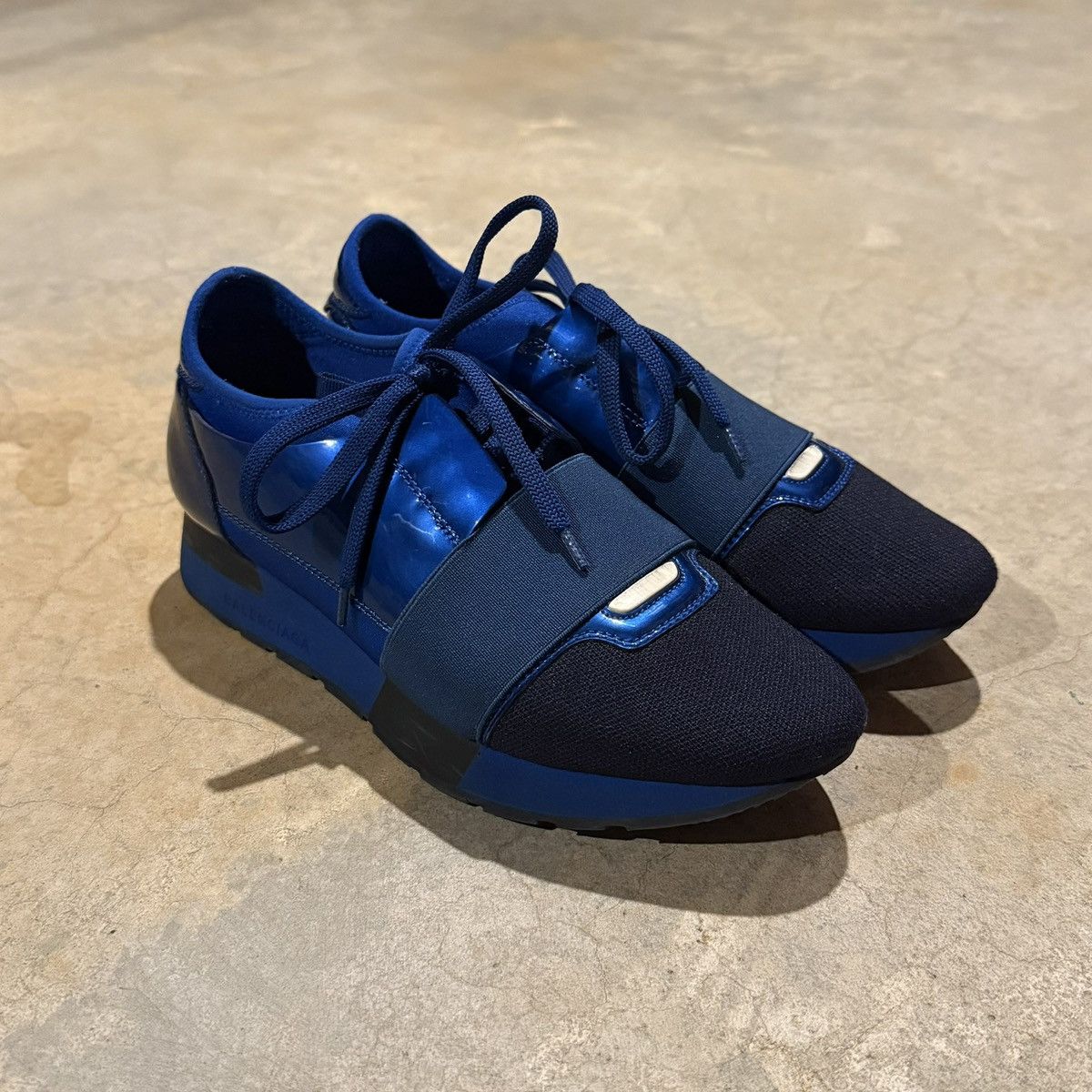 Balenciaga Balenciaga Race Runner Patent Leather Mesh Sneakers EU 37 Size US 7 / IT 37 - 13 Thumbnail