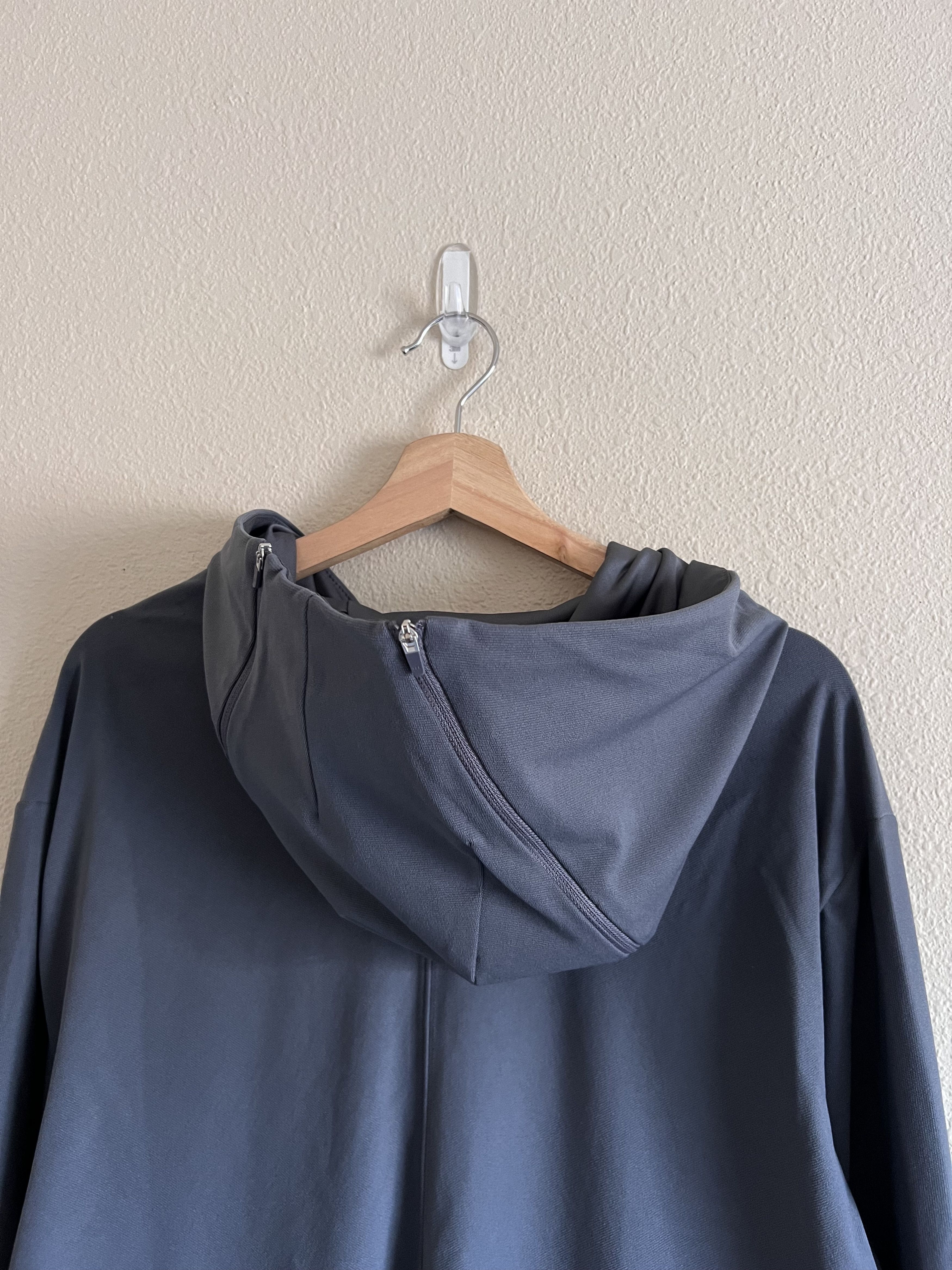 トップス POST ARCHIVE FACTION 5.0 HOODIE CENTER 5.0+ Hoodie Center in Black – SVRN