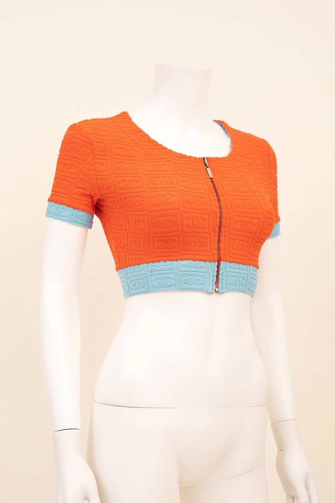 Chanel Chanel Red Terry Cloth Crop Top Size S / US 4 / IT 40 - 3 Thumbnail