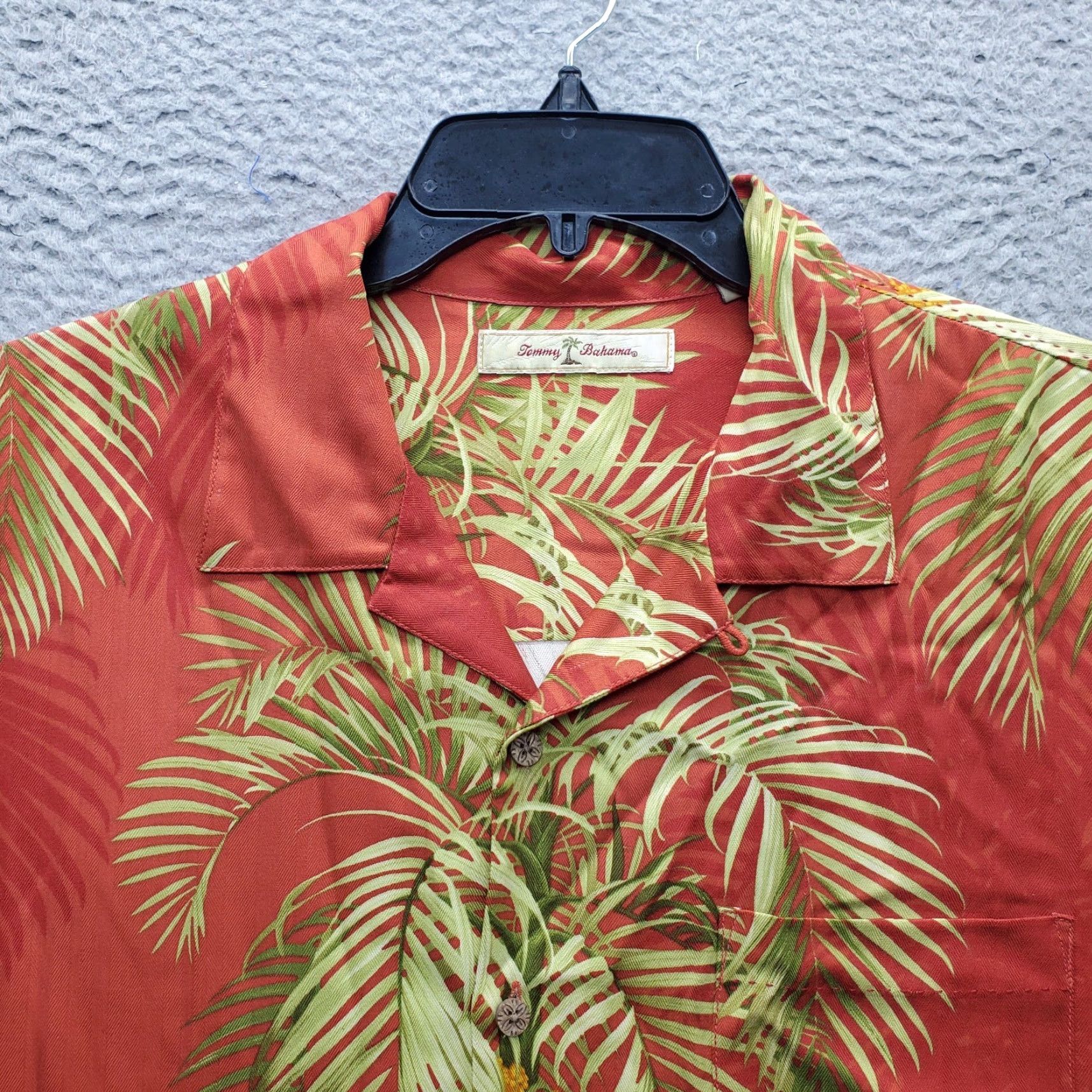 Tommy Bahama Tommy Bahama Mens Shirt Color Multicolor Palms Tree Short Sleeve Button-Up Large Size L Size US L / EU 52-54 / 3 - 6 Thumbnail