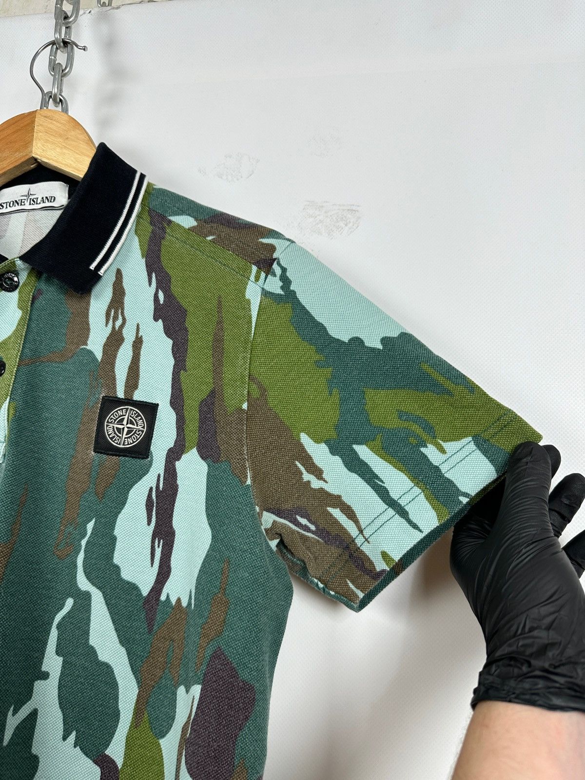 Stone Island Vintage Stone Island Camouflage Polo T-Shirt Size US S / EU 44-46 / 1 - 9 Thumbnail