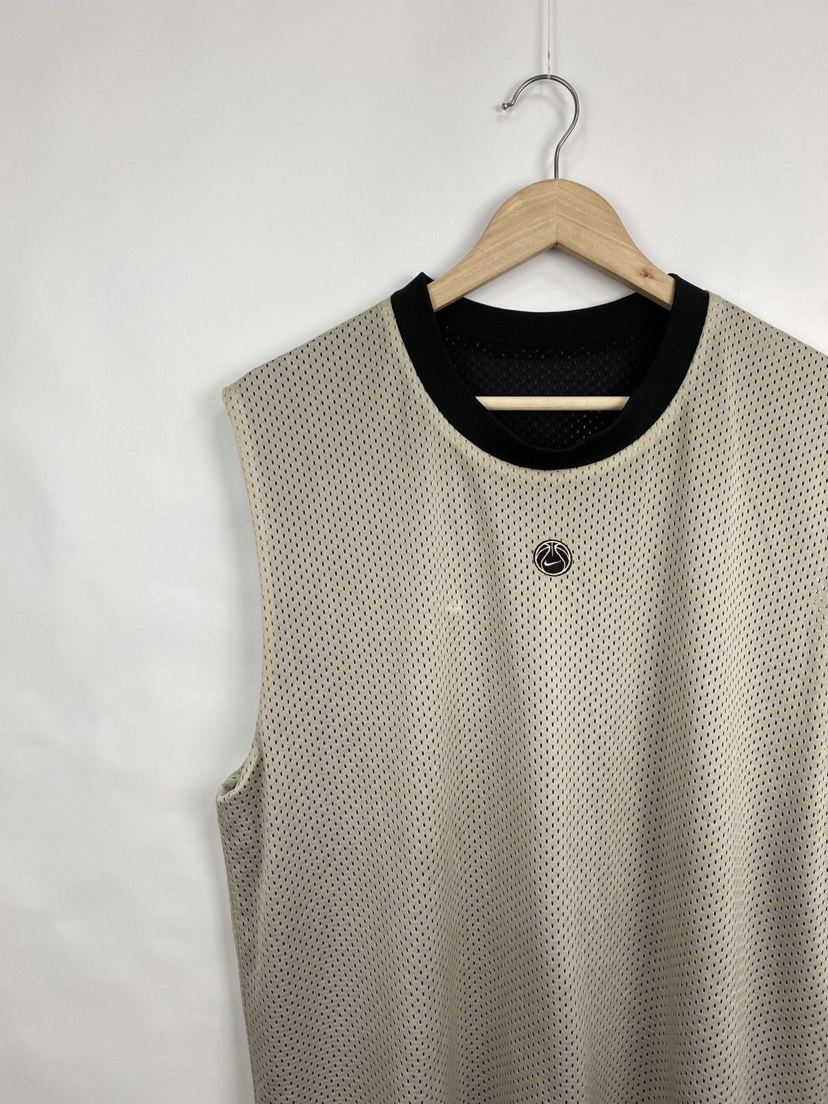 Nike 🏀🇺🇸 Vintage 90s Nike Basketball Jersey Swoosh Rare Y2K Size US L / EU 52-54 / 3 - 3 Thumbnail