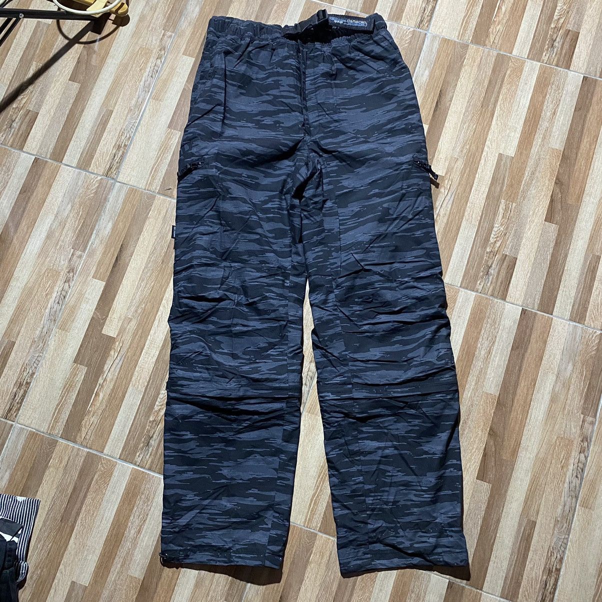 image of Airwalk Cargo Camo Pants, Men's (Size 34)