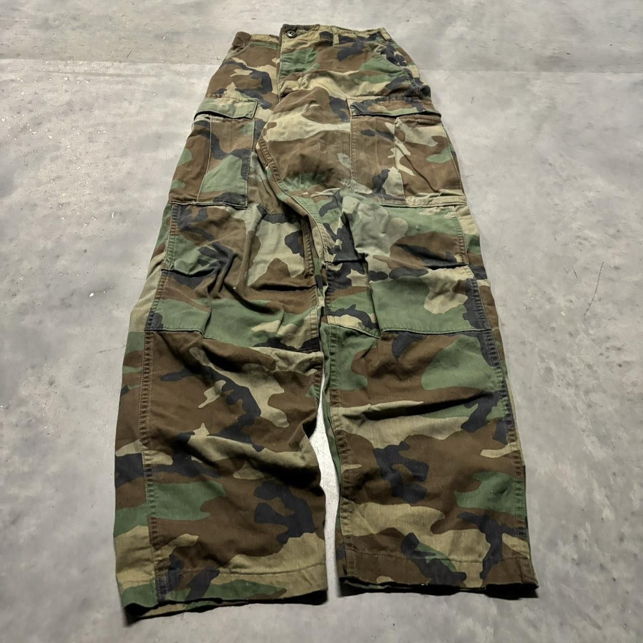 Japanese Brand × Vintage Crazy Vintage Y2K/2000s Military Camo Skater Cargo Pants! Size US 28 / EU 44 - 3 Thumbnail