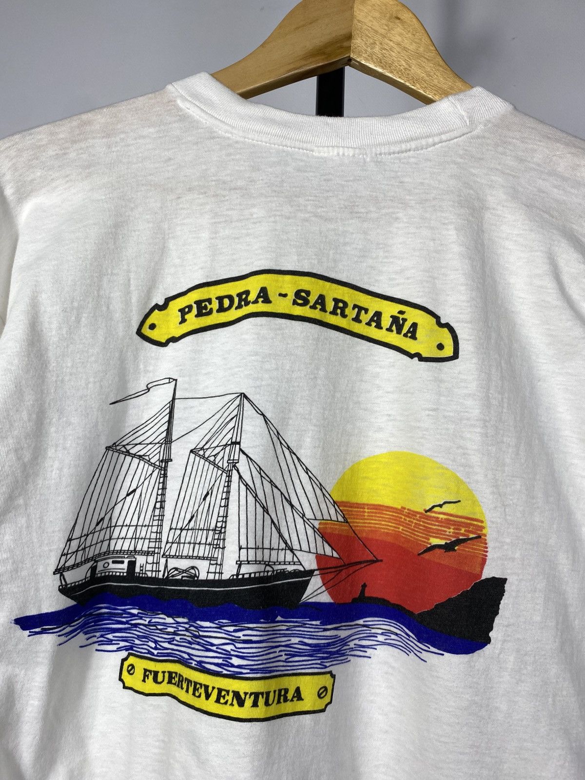 Band Tees × Vintage Vintage 90s Pirate Sartana Fuerteventura Logo Tee T shirt Size US S / EU 44-46 / 1 - 10 Thumbnail