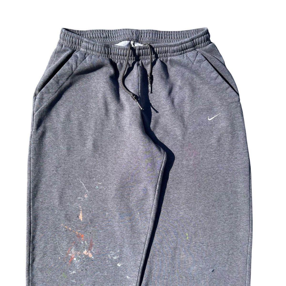 Nike Vintage Gray Nike Paint Splatter Sweatpants Size XL Size US 38 / EU 54 - 3 Thumbnail
