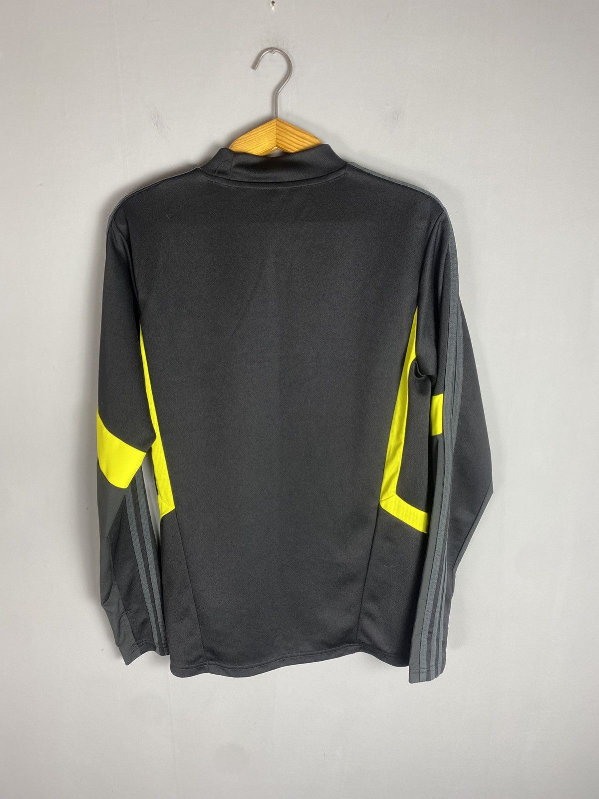 Adidas Vintage Adidas Manchester United sweatshirt Size US M / EU 48-50 / 2 - 6 Thumbnail