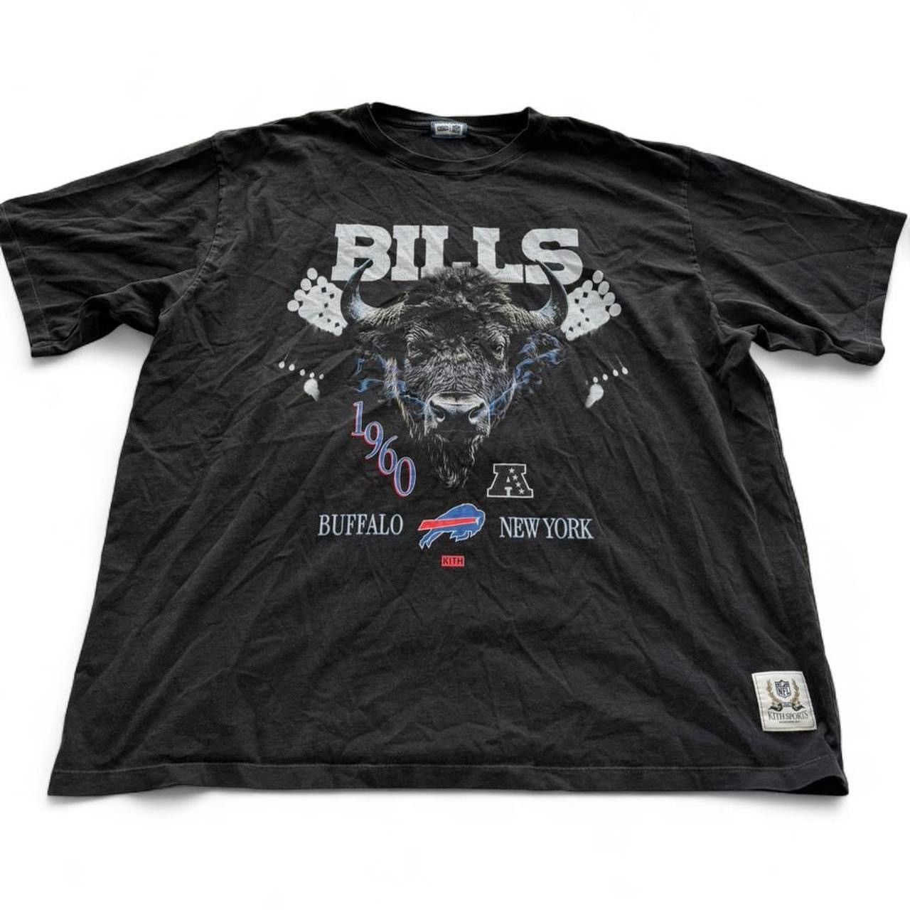 Kith × NFL Kith x Buffalo Bills Graphic Tee Size US XXL / EU 58 / 5 - 1 Thumbnail