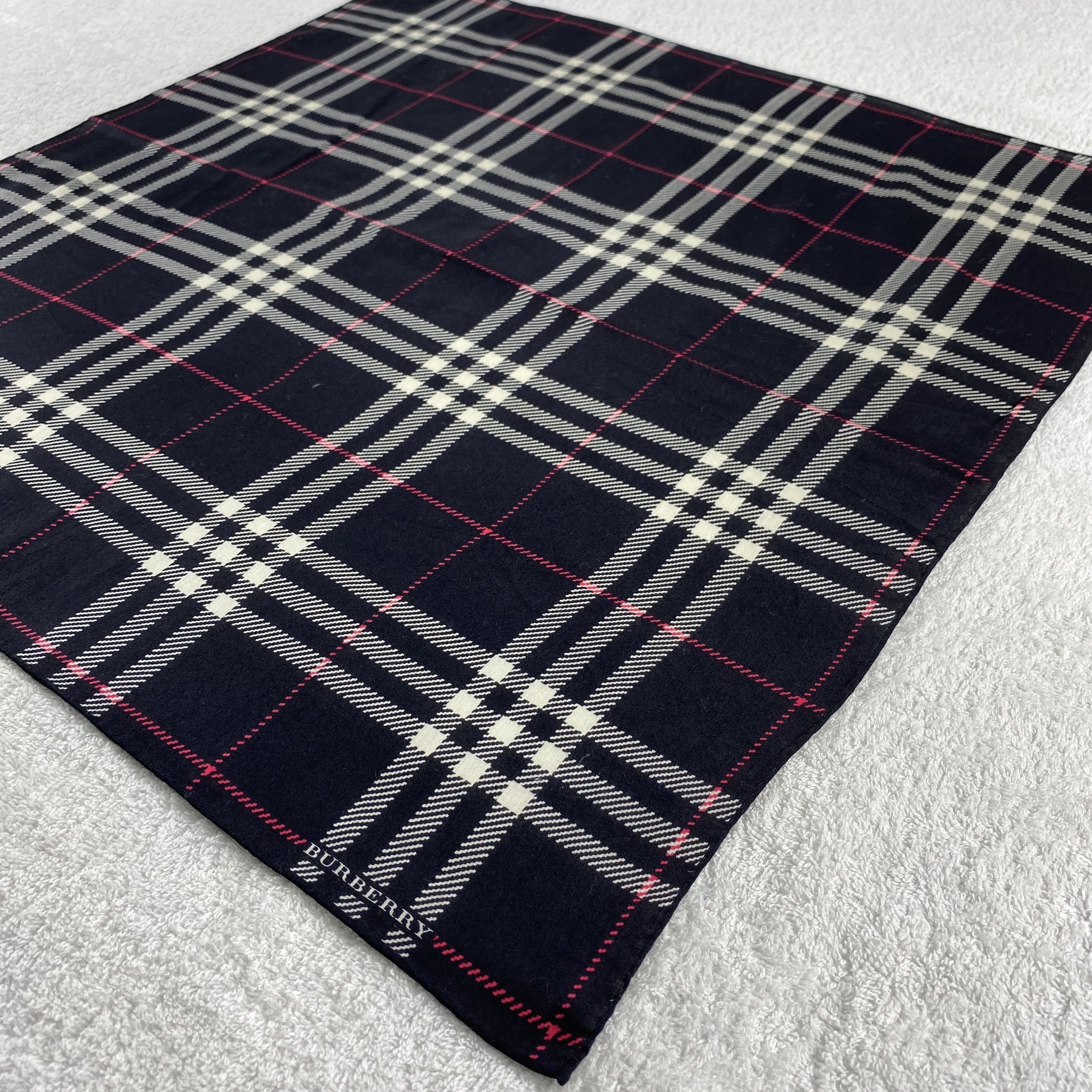 Burberry × Vintage Burberry Neckerchief / Bandana / Handkerchief Size ONE SIZE - 4 Thumbnail