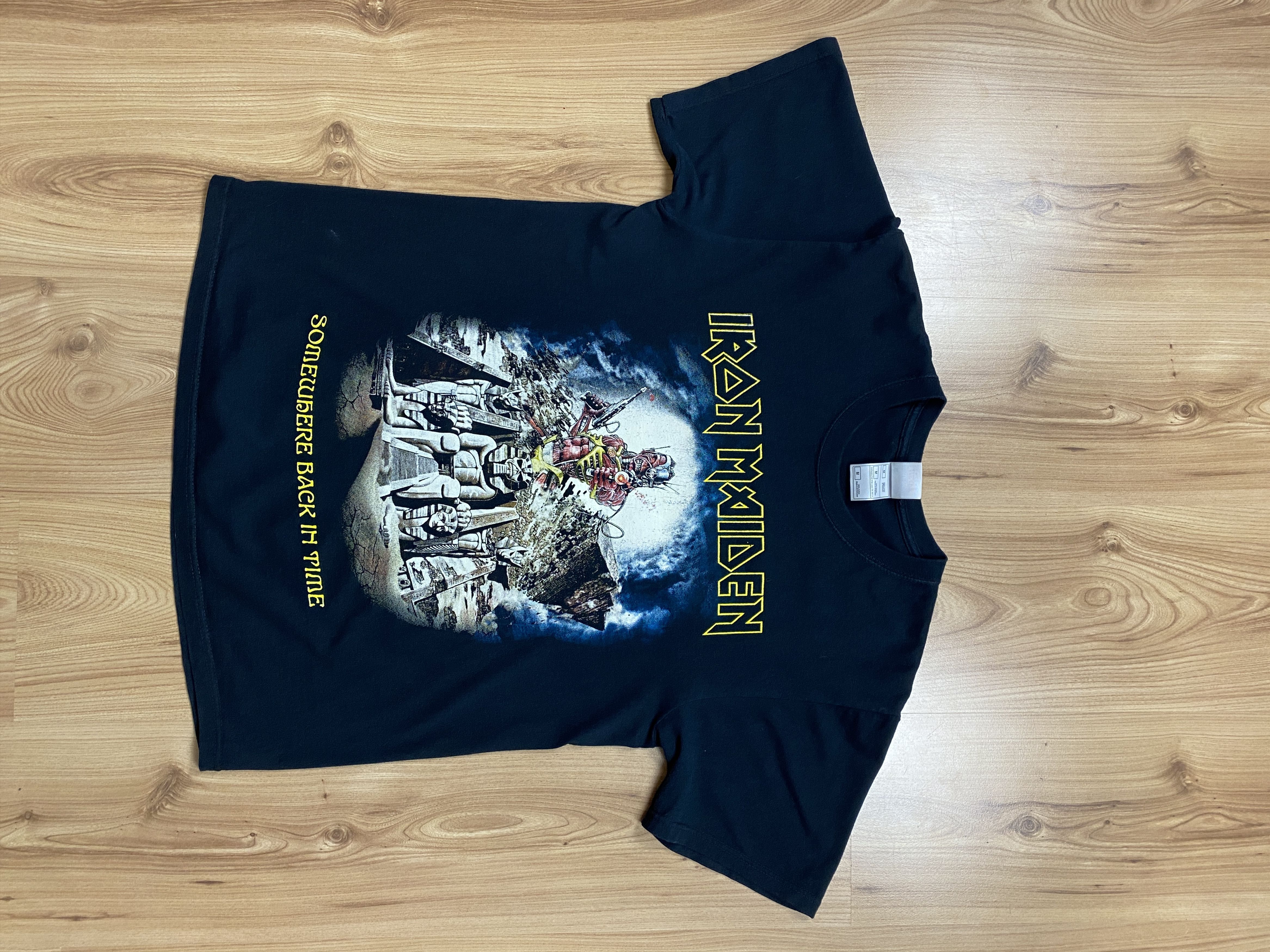 Band Tees Vintage Y2K Iron Maiden Somewhere back in time M Size US M / EU 48-50 / 2 - 1 Thumbnail