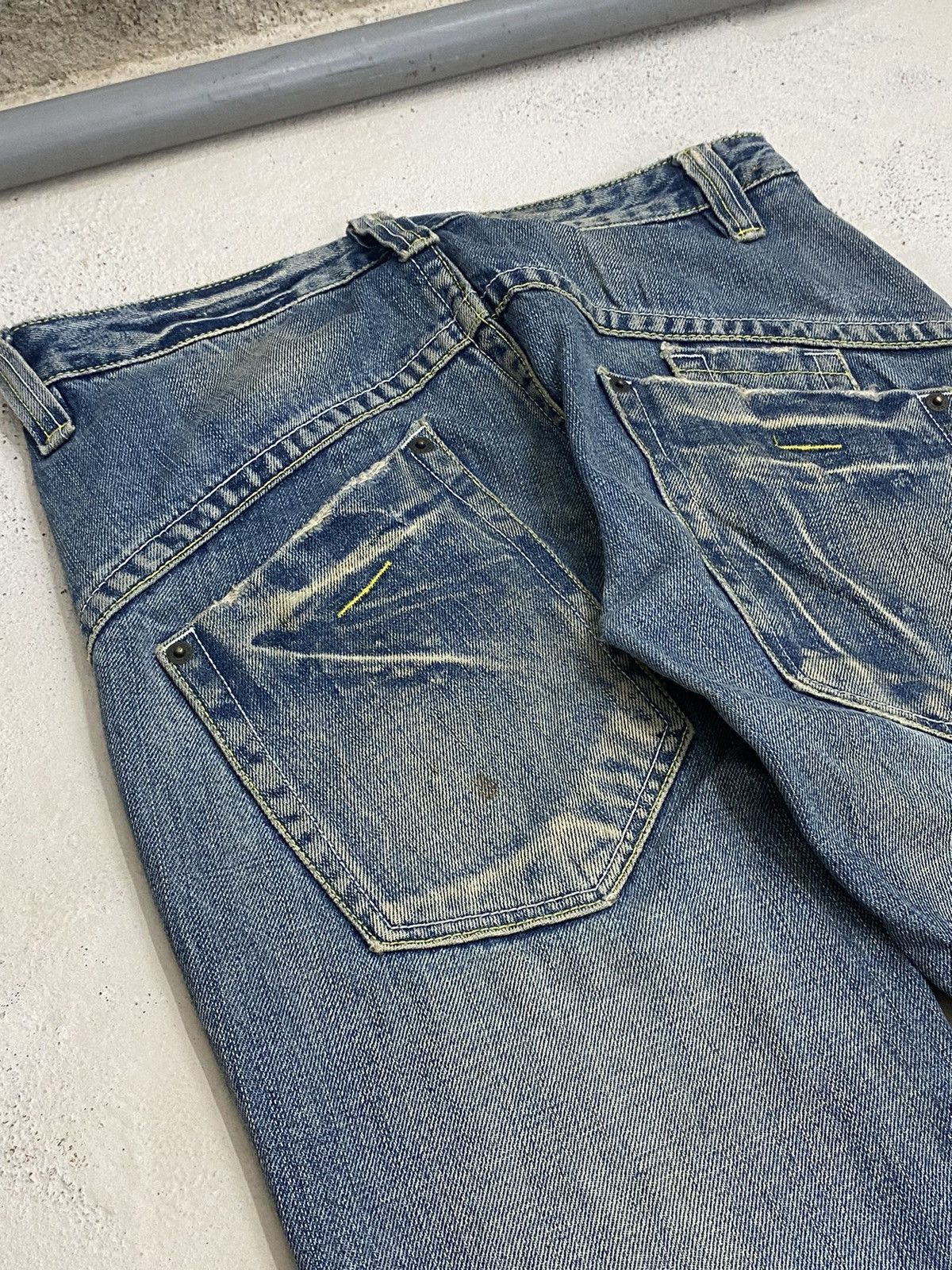 If Six Was Nine Flare Japanese Brand Mud Washed Dirty Boot Cut Fit Size US 29 - 18 Thumbnail