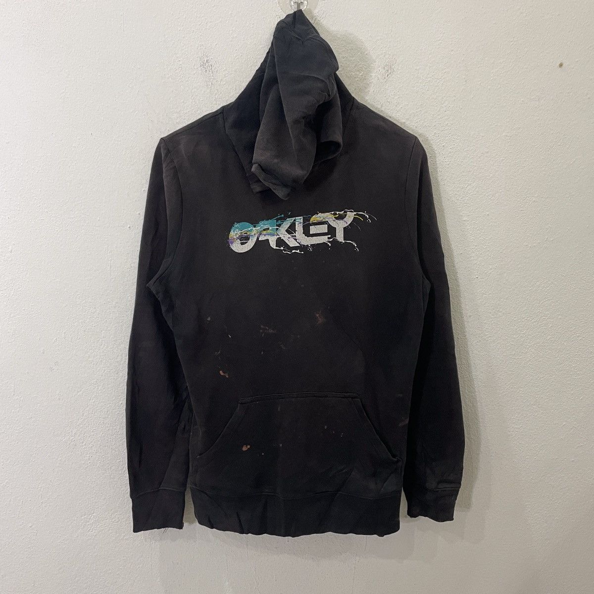 Oakley Vintage Oakley Distressed Hoodies Size US S / EU 44-46 / 1 - 1 Thumbnail