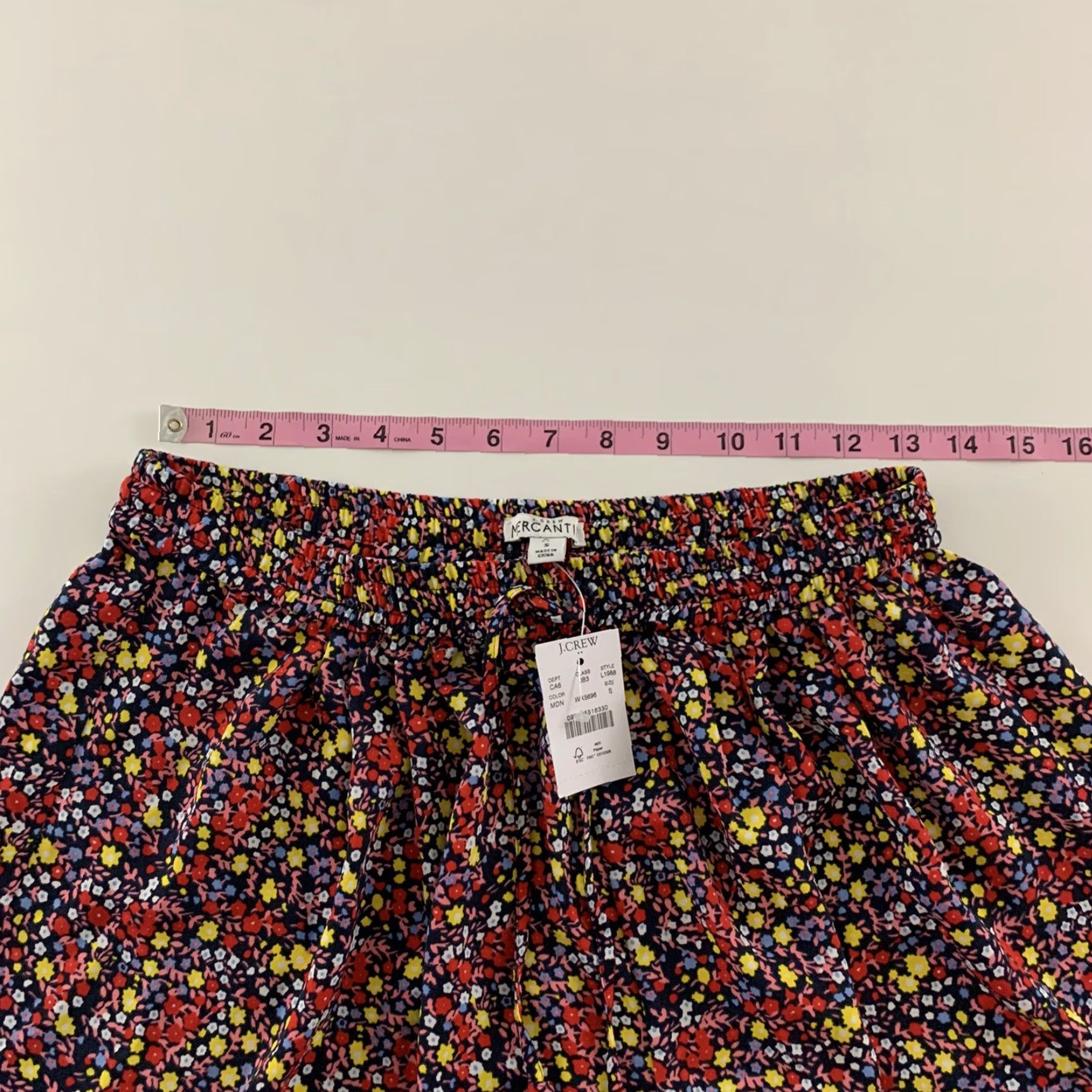 J.Crew J.CREW Floral Print Shorts Women's Small Multicolor Elastic Waist Shorted Bottoms S Floral Multicolor Women Size 28" / US 6 / IT 42 - 4 Thumbnail