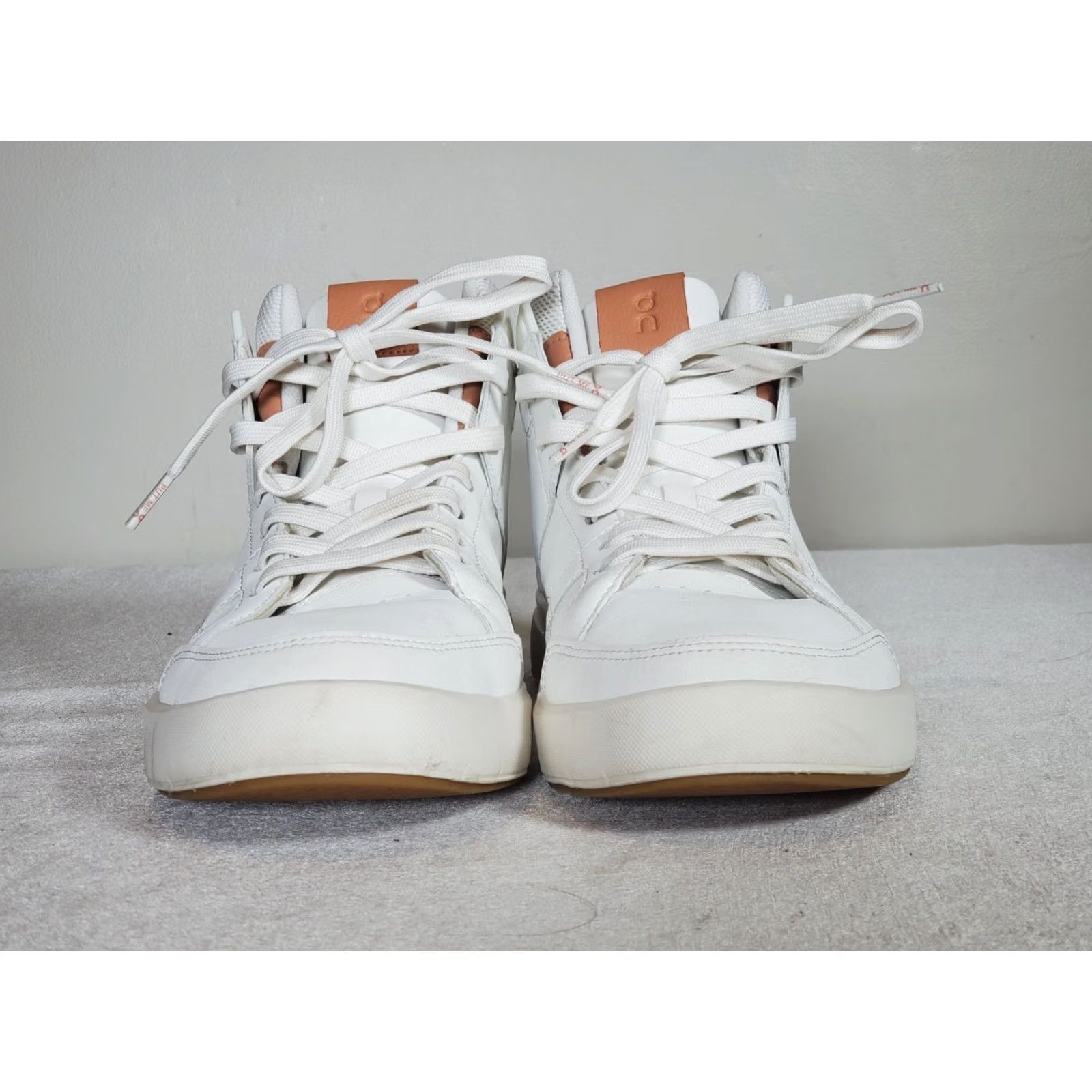 Vintage On THE ROGER Clubhouse Mid Sneakers 98.98328 White Sandstone Men's US 8 - Nike? Size US 8 / EU 41 - 6 Thumbnail