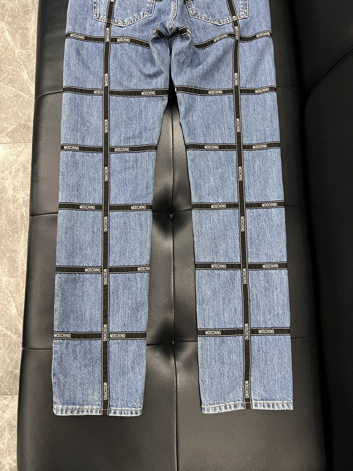Moschino Moschino by Jeremy Scott SS15 Runway Logo Tape Panel Jeans Size US 32 / EU 48 - 7 Thumbnail