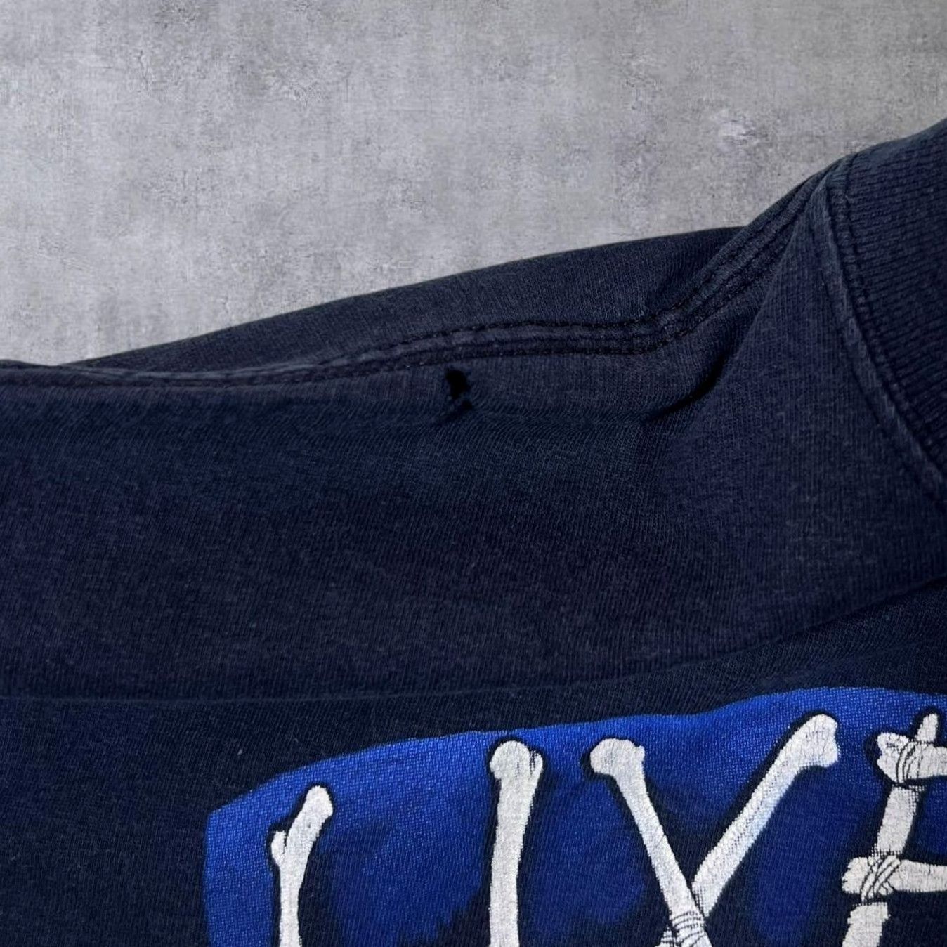Liquid Blue VINTAGE Liquid Blue Live Free Or Die Graphic Skull USA Black T-Shirt L Men Regular Blonde? Size US L / EU 52-54 / 3 - 6 Thumbnail