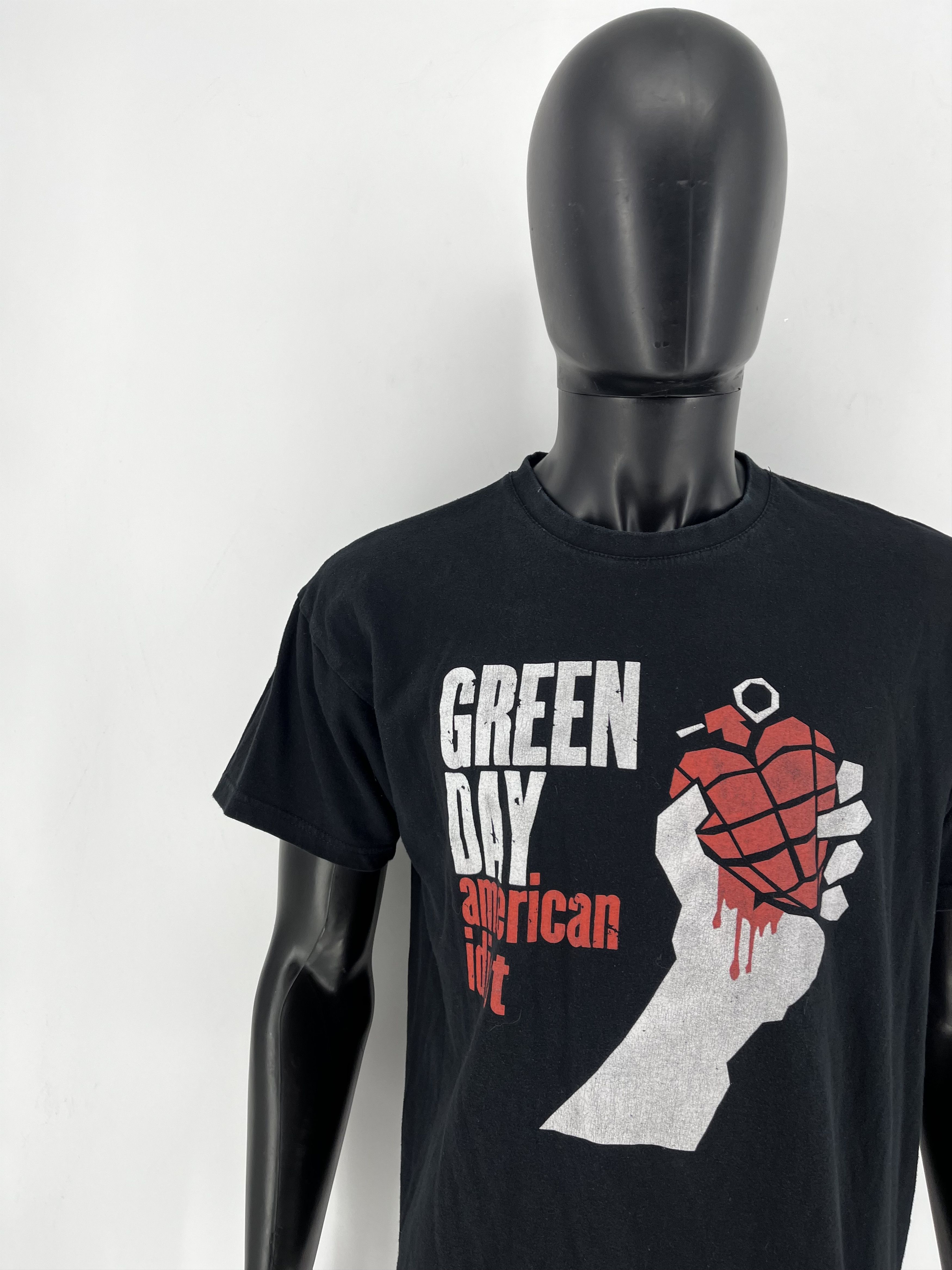Other Vintage Y2K Green Day American Idiot Tour Band Tee L Size US L / EU 52-54 / 3 - 6 Thumbnail